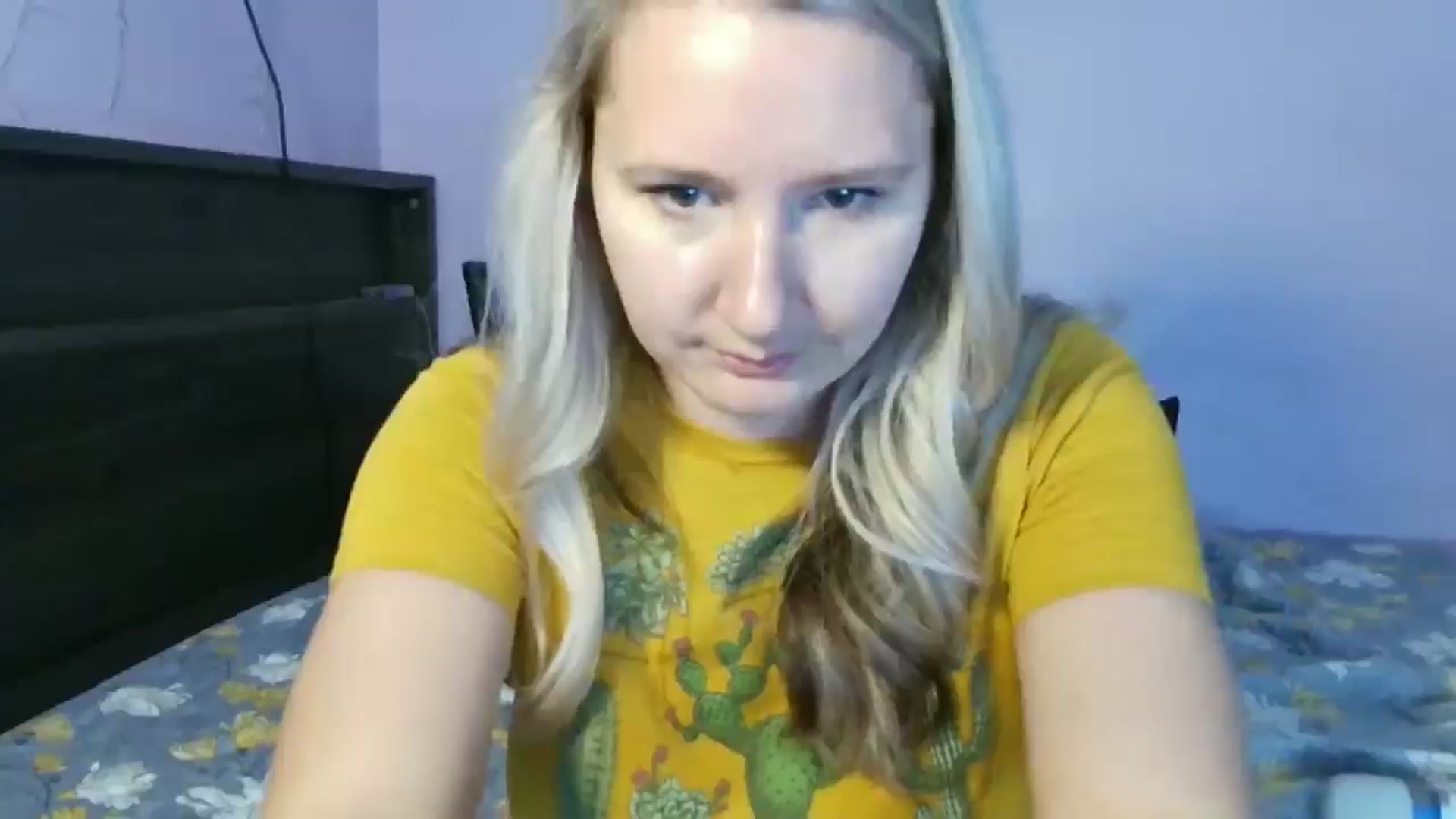Gallery image thumbnail from EmmaHaze's myfreecams stream on, 01/02/2025, 05:39 image 7 of 20