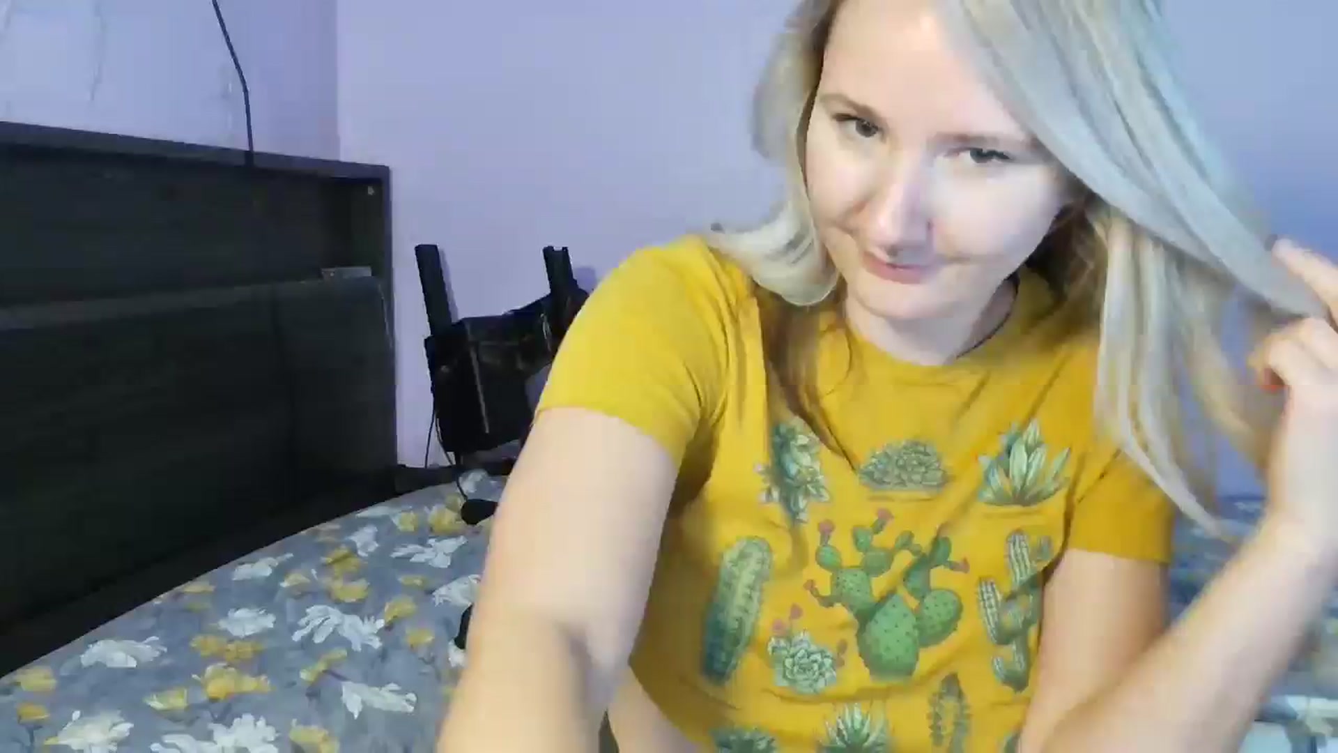 Gallery image thumbnail from EmmaHaze's myfreecams stream on, 01/02/2025, 05:39 image 4 of 20