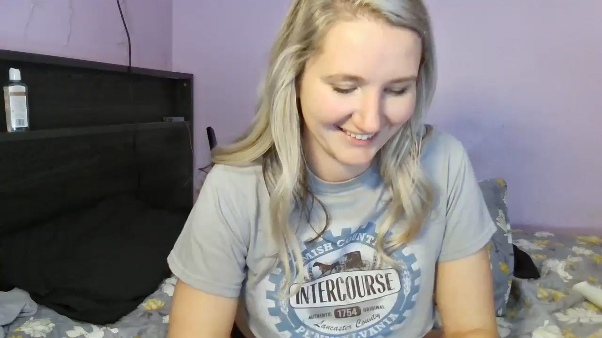 Gallery image thumbnail from EmmaHaze's myfreecams stream on, 01/03/2025, 06:39 image 20 of 20