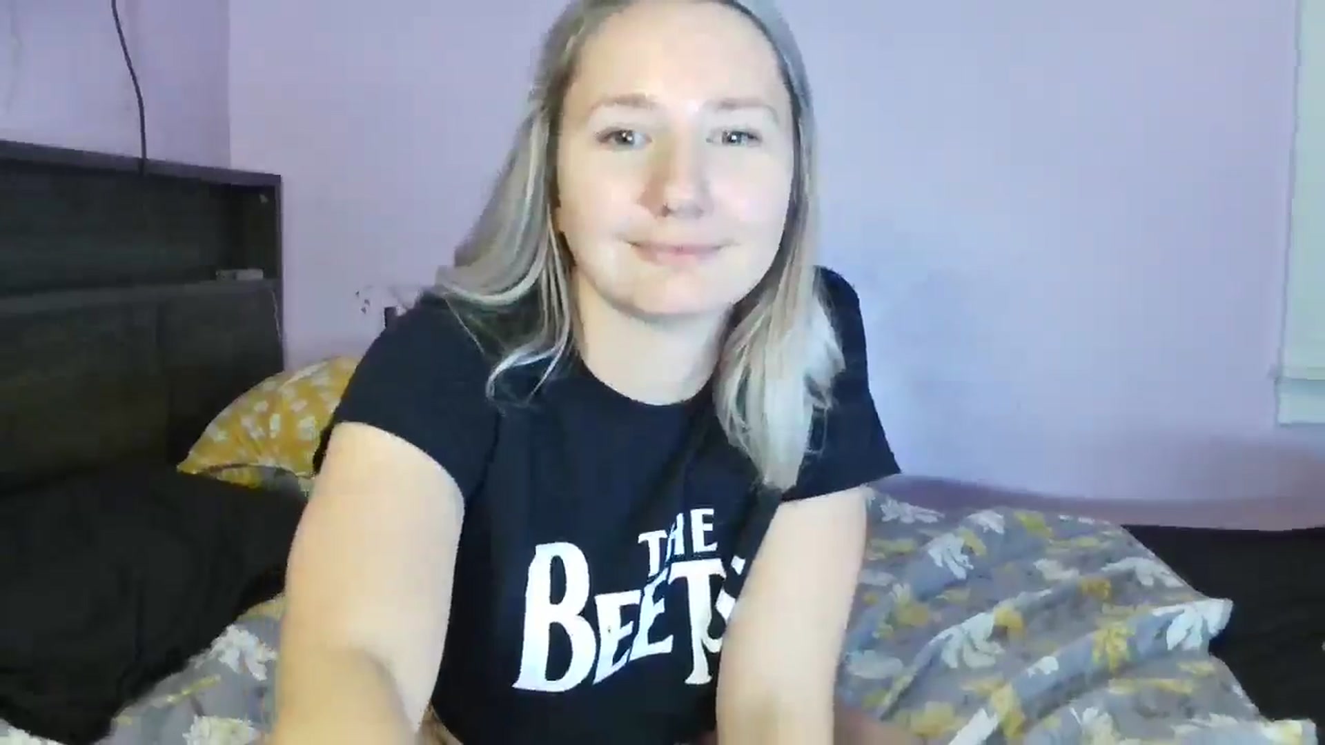 Gallery image thumbnail from EmmaHaze's myfreecams stream on, 01/07/2025, 06:22 image 20 of 20