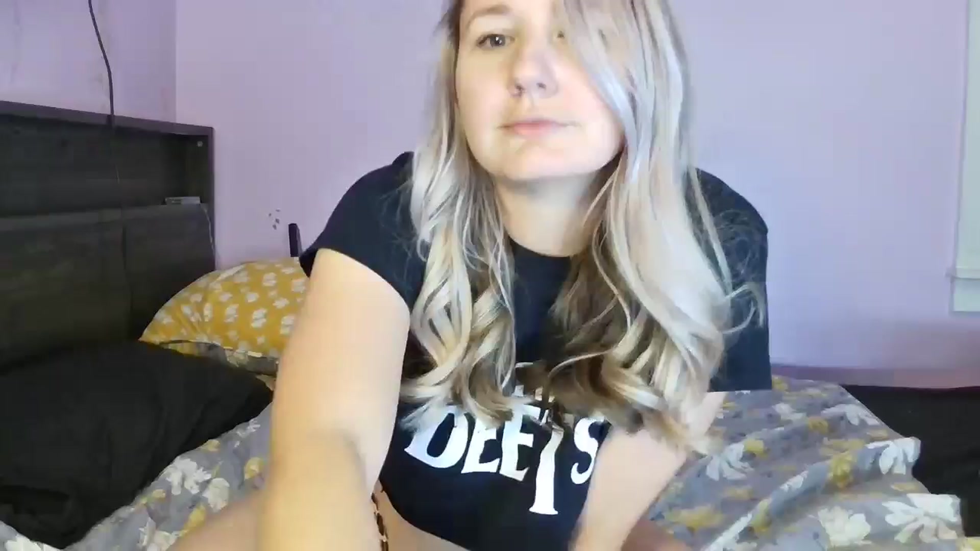 Gallery image thumbnail from EmmaHaze's myfreecams stream on, 01/07/2025, 06:22 image 13 of 20