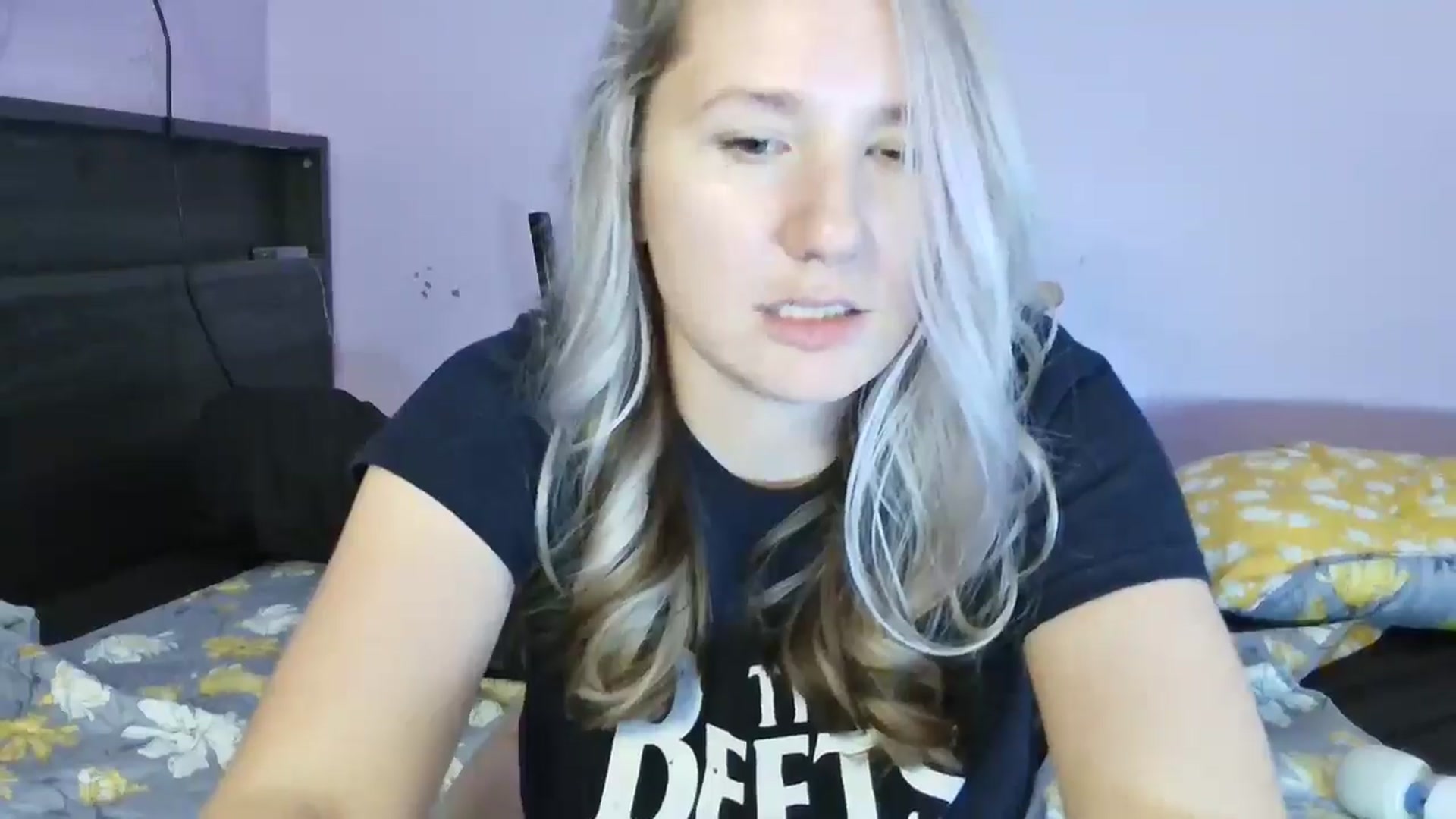 Gallery image thumbnail from EmmaHaze's myfreecams stream on, 01/07/2025, 07:38 image 19 of 20
