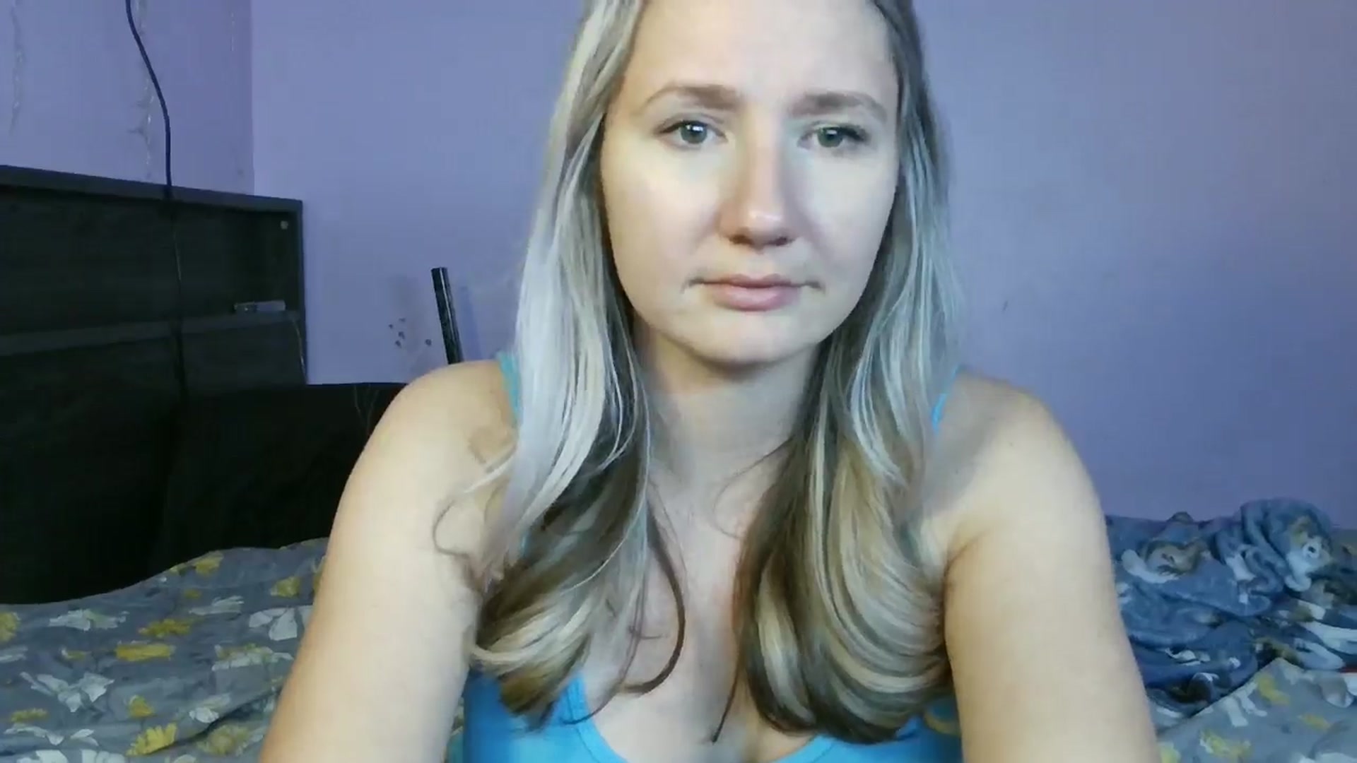 Gallery image thumbnail from EmmaHaze's myfreecams stream on, 01/13/2025, 03:28 image 6 of 20