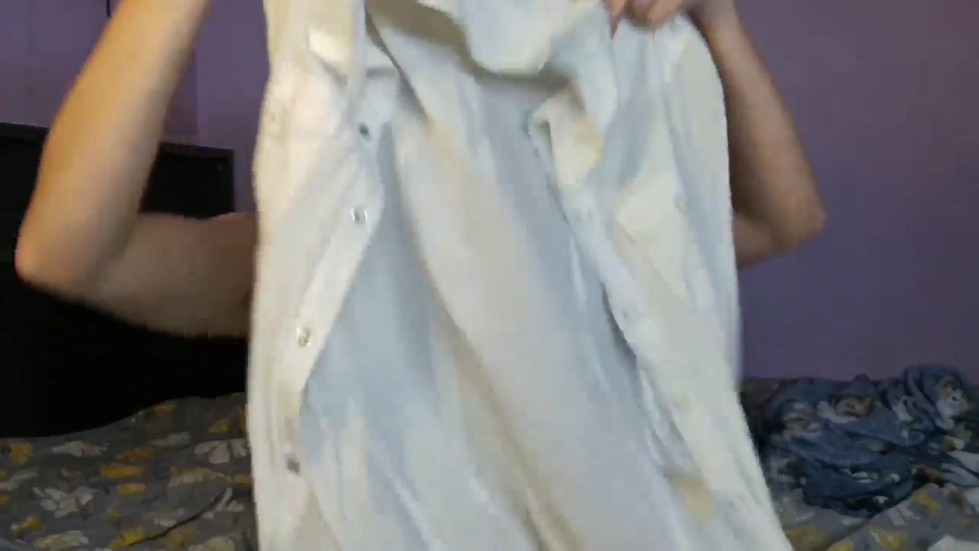 Gallery image thumbnail from EmmaHaze's myfreecams stream on, 01/13/2025, 03:28 image 16 of 20