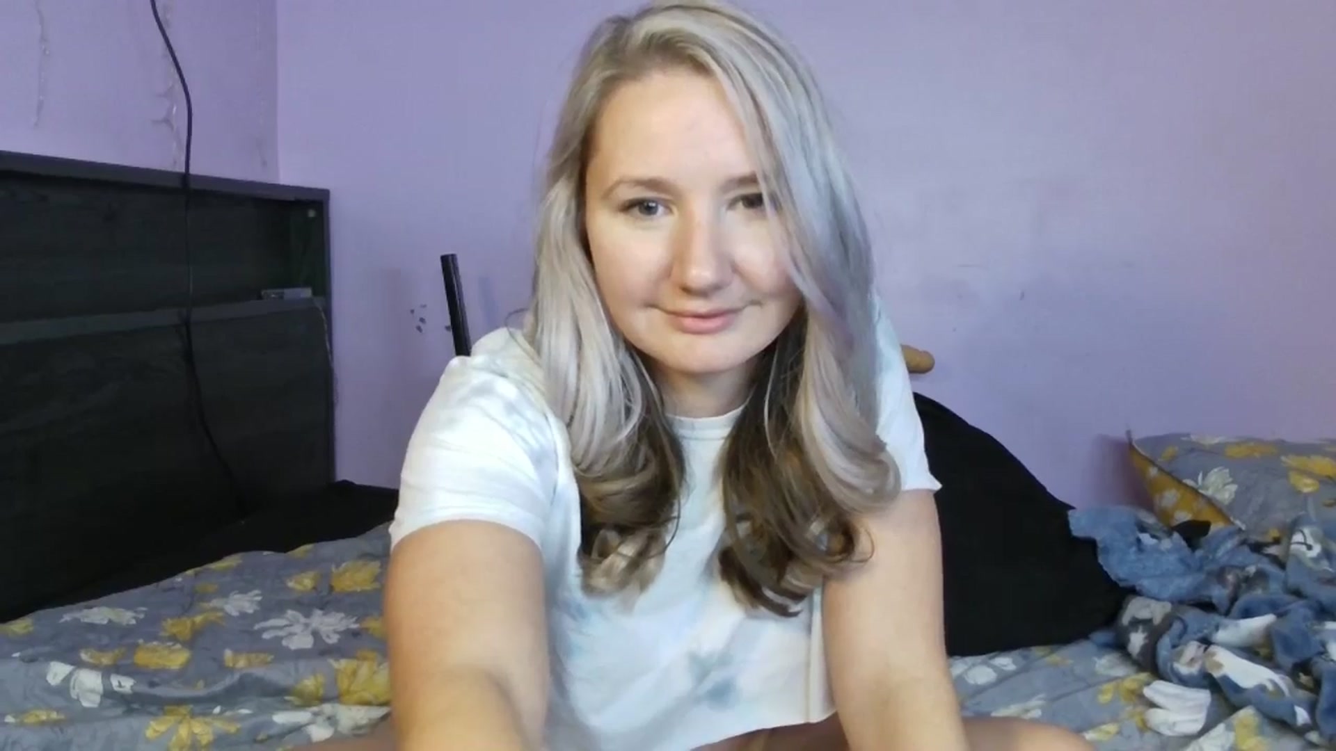 Gallery image thumbnail from EmmaHaze's myfreecams stream on, 01/14/2025, 04:05 image 17 of 20