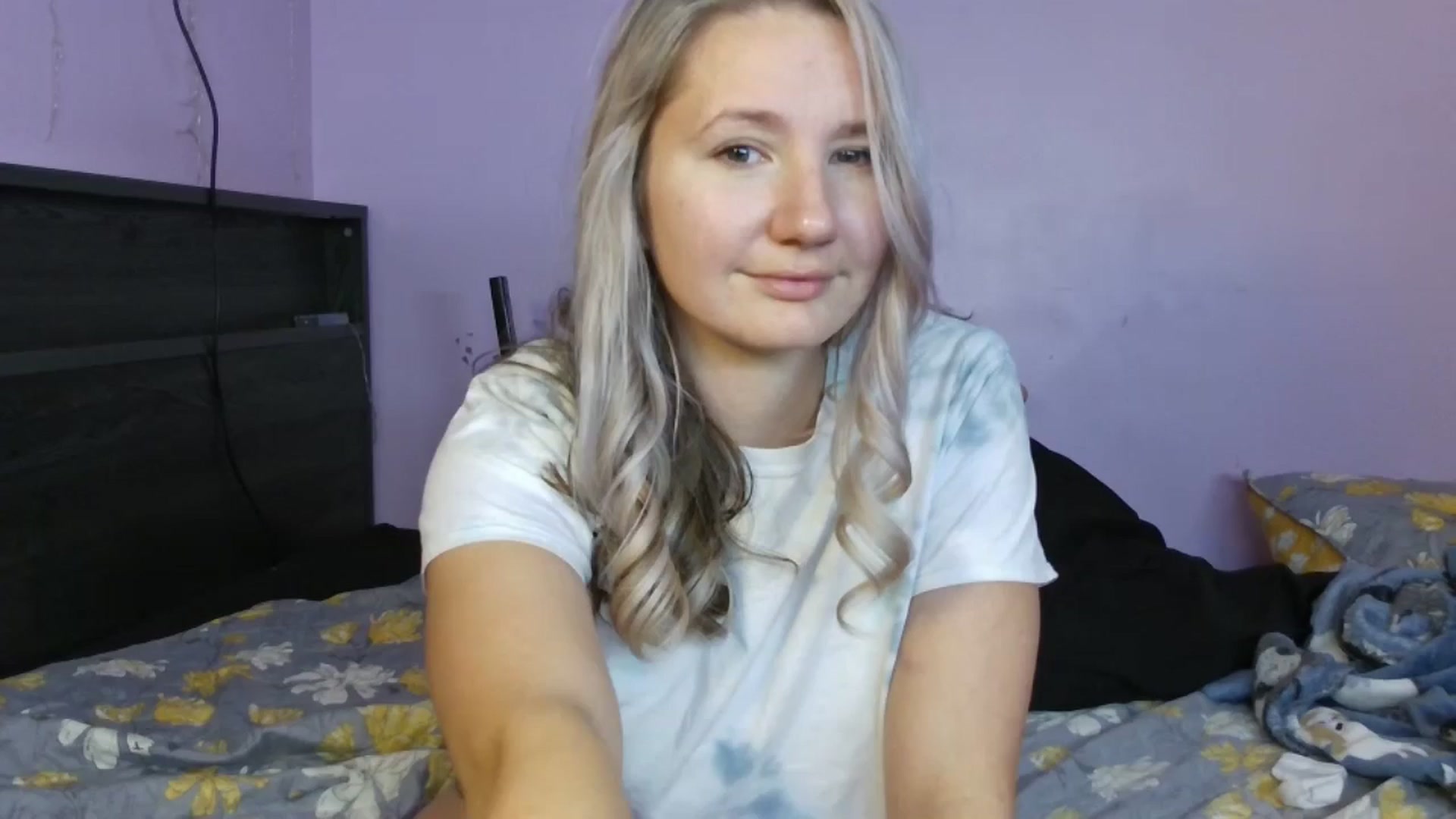 Gallery image thumbnail from EmmaHaze's myfreecams stream on, 01/14/2025, 04:05 image 1 of 20