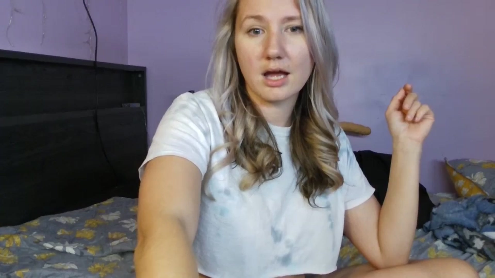 Gallery image thumbnail from EmmaHaze's myfreecams stream on, 01/14/2025, 07:39 image 20 of 20