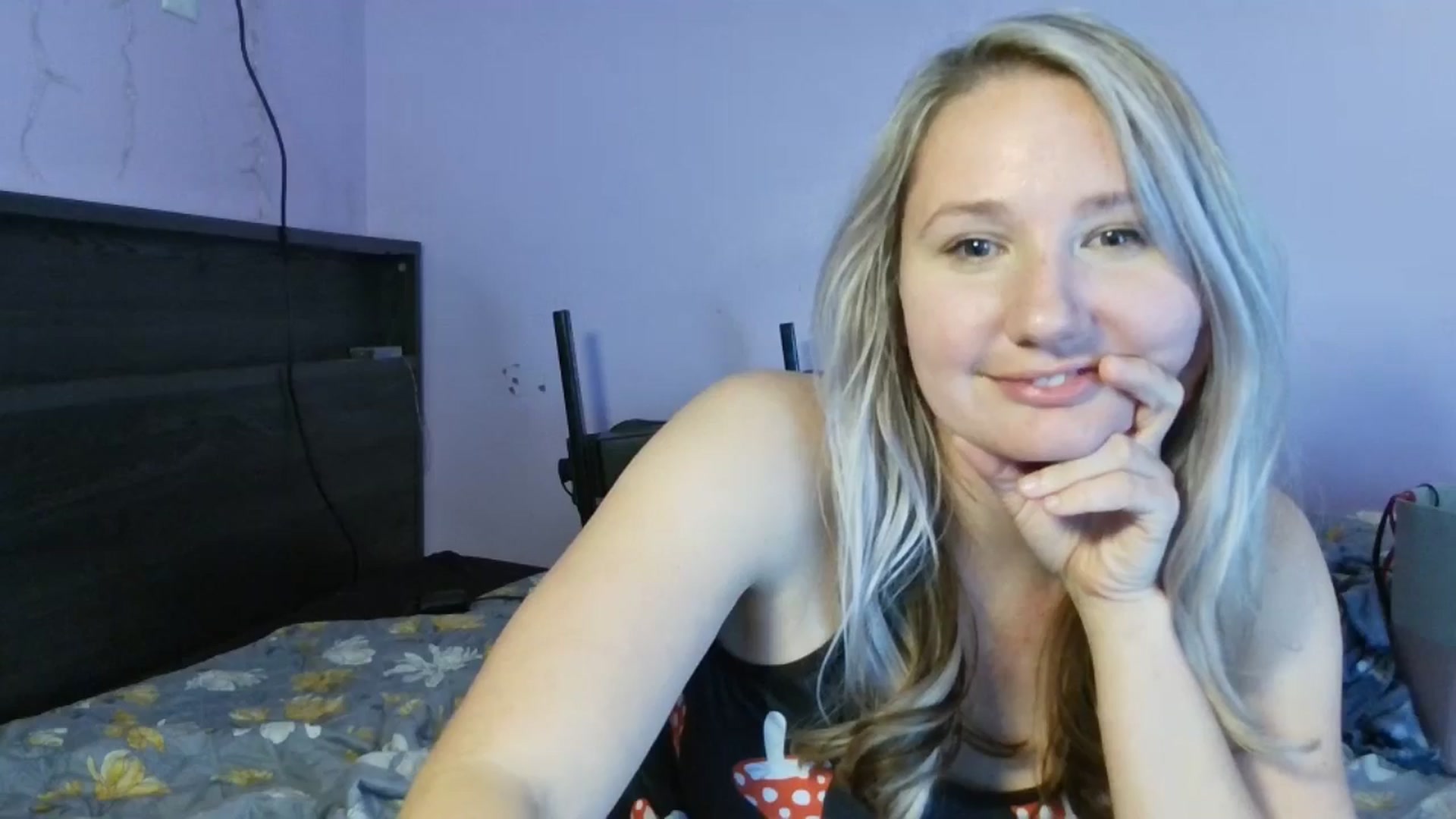Gallery image thumbnail from EmmaHaze's myfreecams stream on, 01/15/2025, 08:32 image 2 of 20