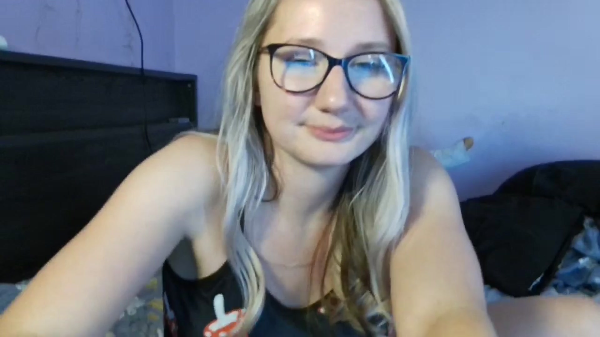 Gallery image thumbnail from EmmaHaze's myfreecams stream on, 01/15/2025, 12:11 image 5 of 20
