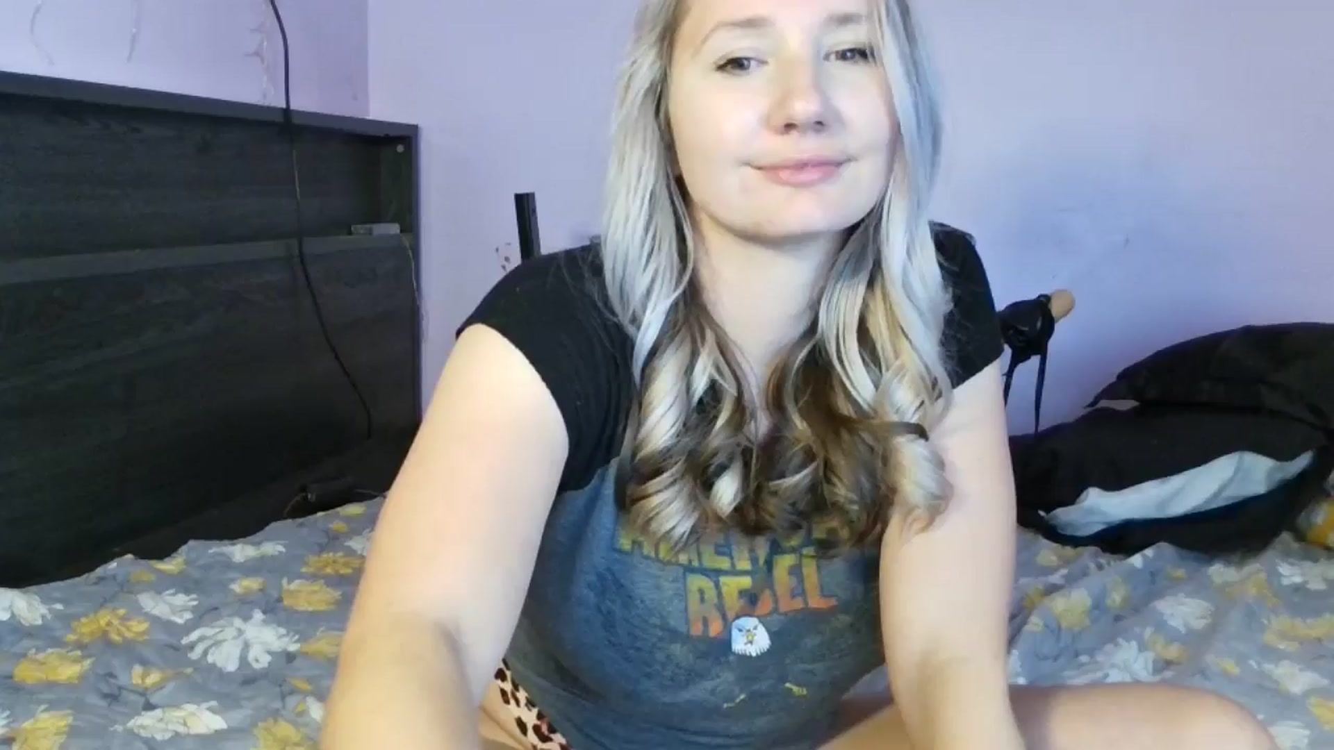 Gallery image thumbnail from EmmaHaze's myfreecams stream on, 01/16/2025, 06:04 image 3 of 20