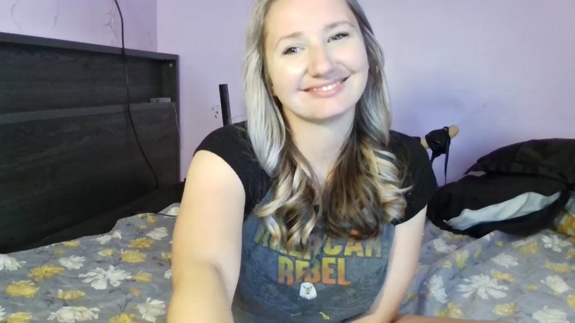 Gallery image thumbnail from EmmaHaze's myfreecams stream on, 01/16/2025, 06:04 image 1 of 20