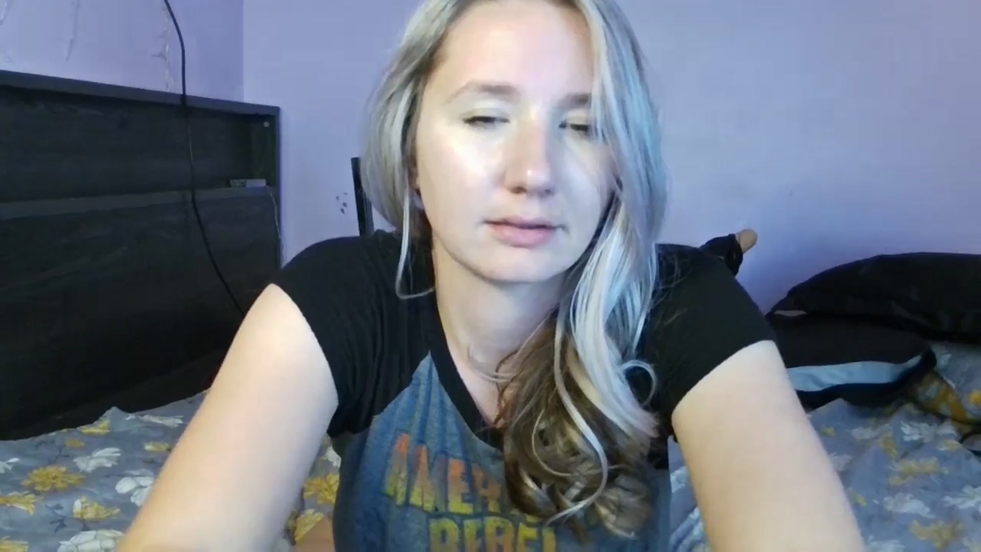 Gallery image thumbnail from EmmaHaze's myfreecams stream on, 01/16/2025, 06:04 image 19 of 20