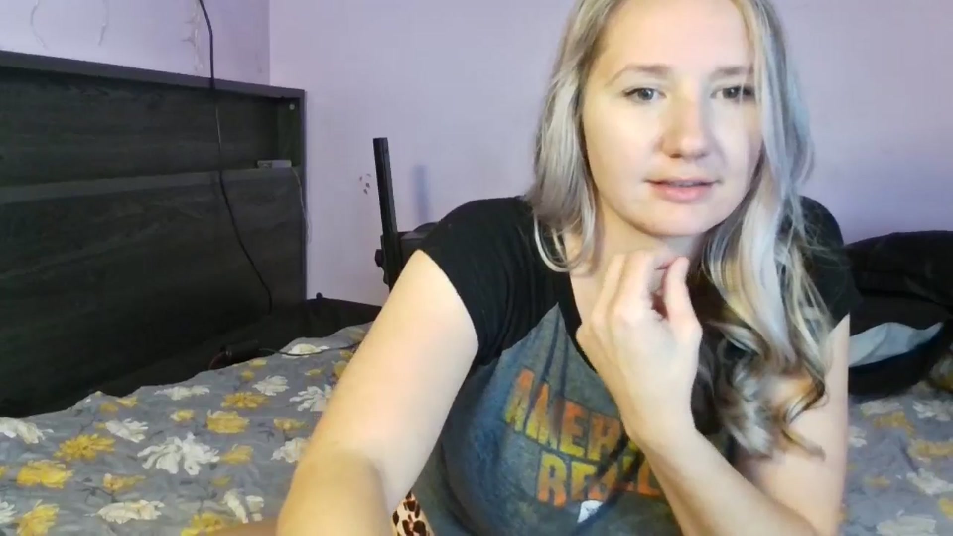 Gallery image thumbnail from EmmaHaze's myfreecams stream on, 01/16/2025, 06:04 image 4 of 20