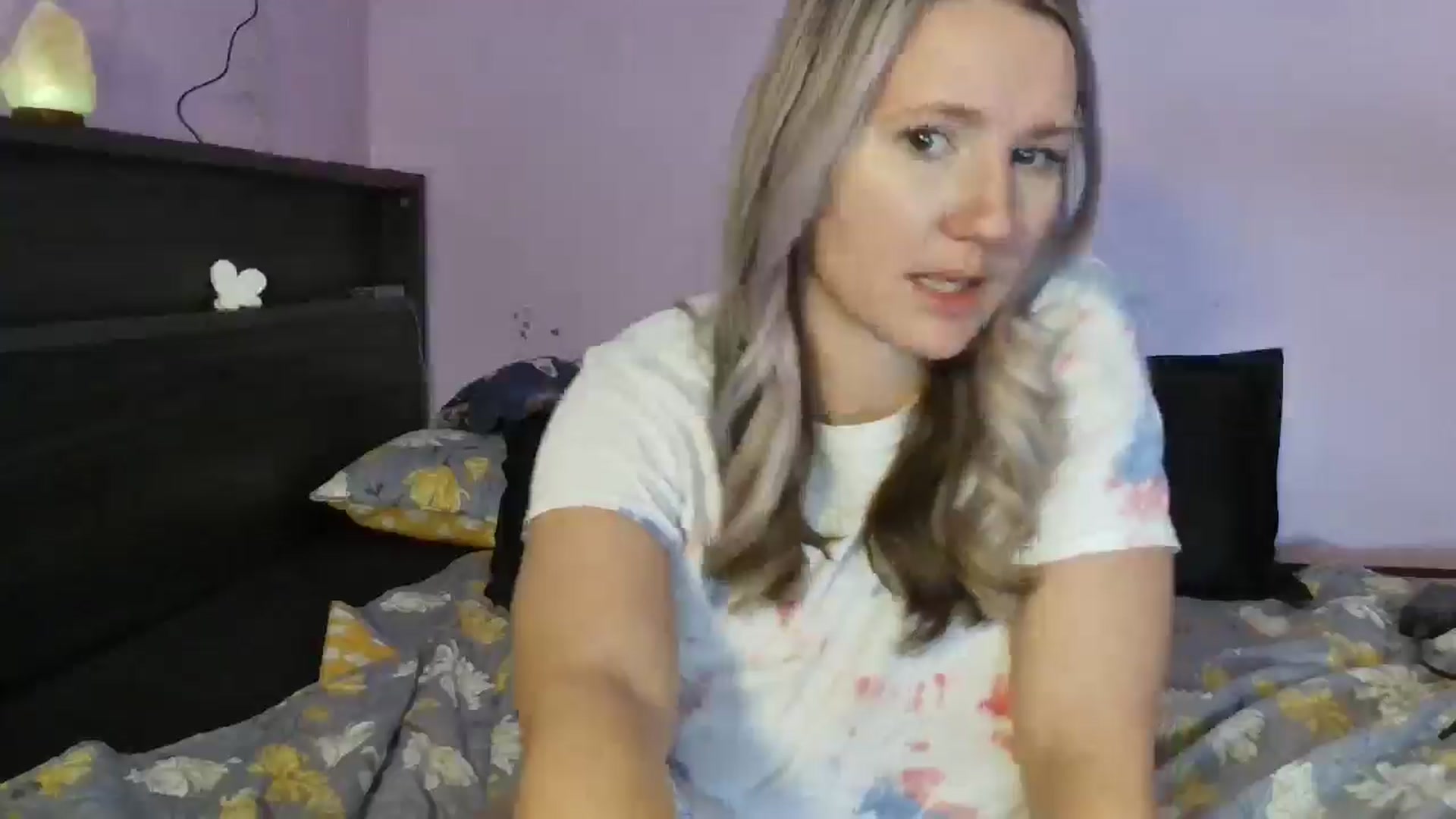 Gallery image thumbnail from EmmaHaze's myfreecams stream on, 01/23/2025, 05:15 image 14 of 20