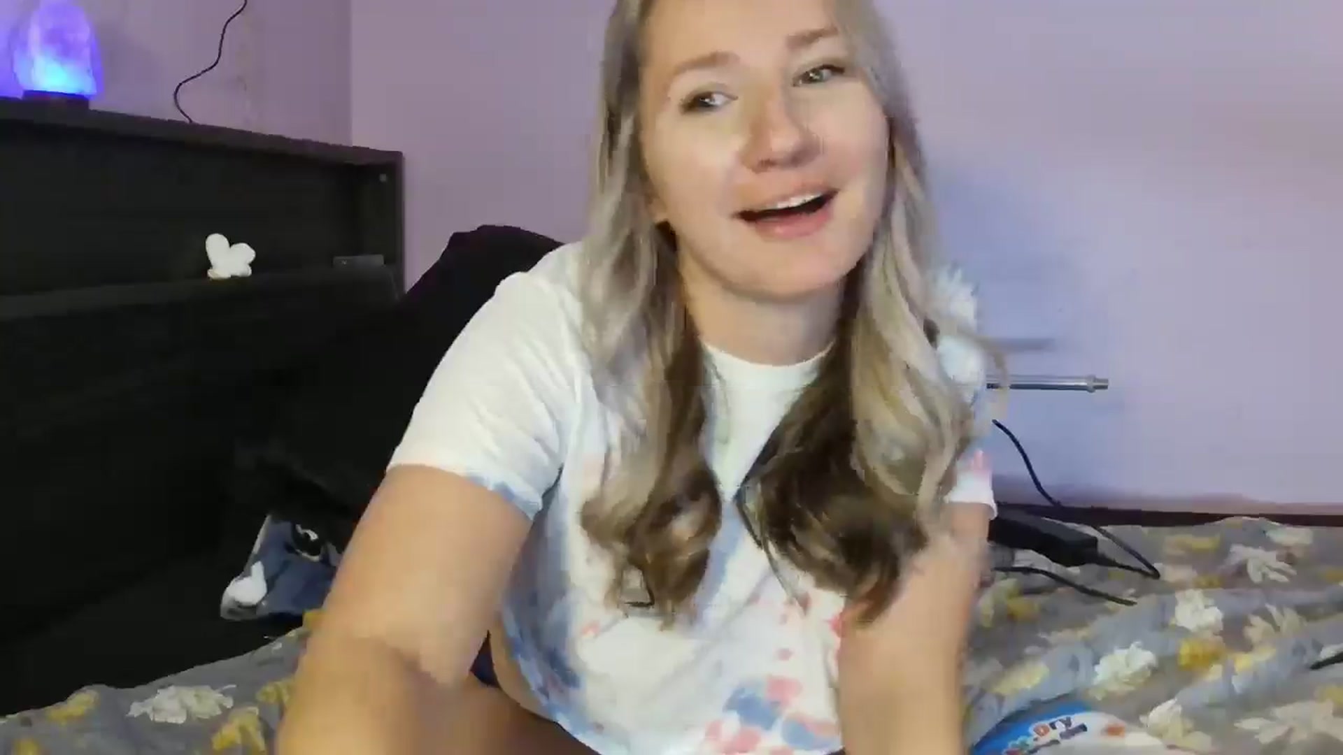 Gallery image thumbnail from EmmaHaze's myfreecams stream on, 01/23/2025, 05:39 image 18 of 20