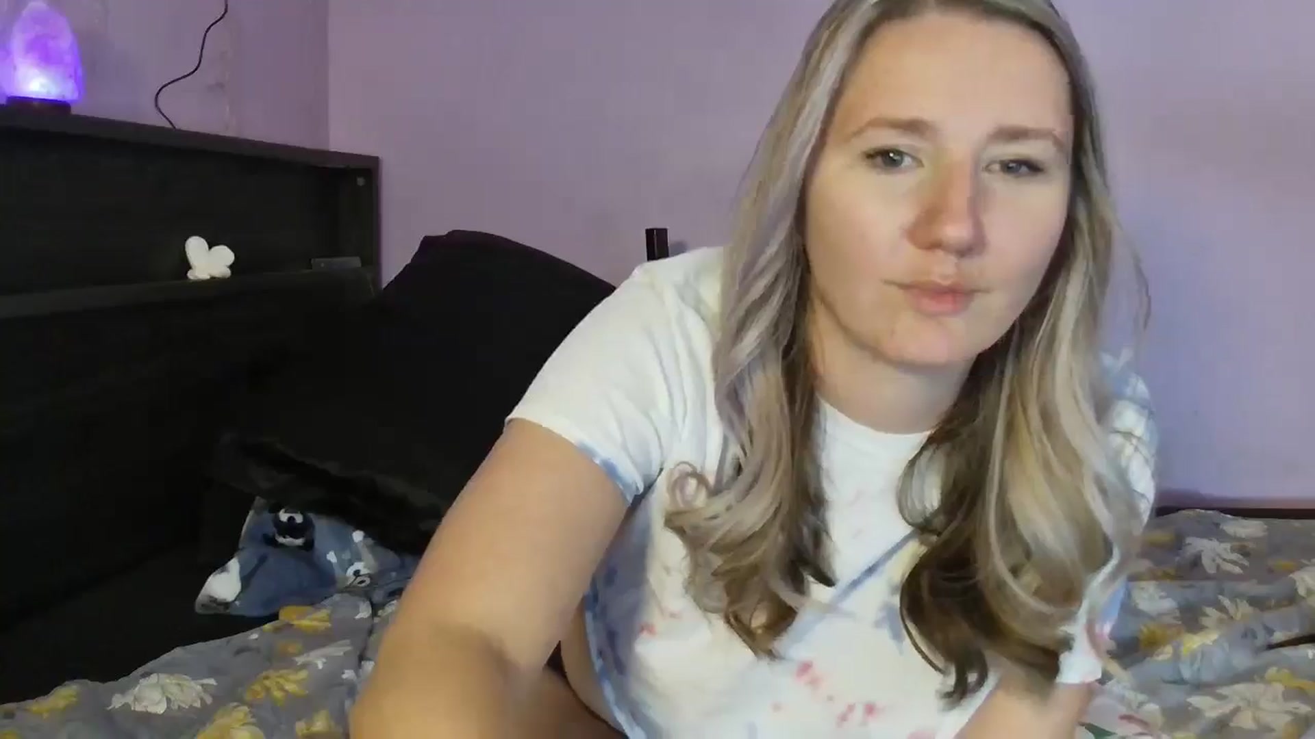 Gallery image thumbnail from EmmaHaze's myfreecams stream on, 01/23/2025, 05:39 image 11 of 20