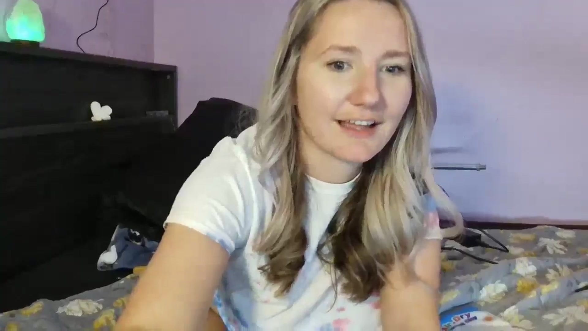 Gallery image thumbnail from EmmaHaze's myfreecams stream on, 01/23/2025, 05:39 image 20 of 20