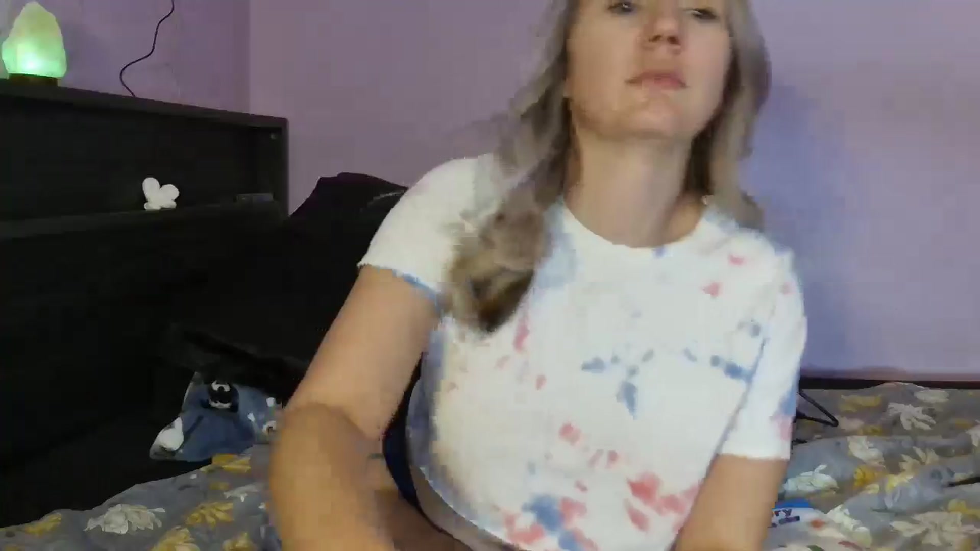 Gallery image thumbnail from EmmaHaze's myfreecams stream on, 01/23/2025, 05:39 image 4 of 20