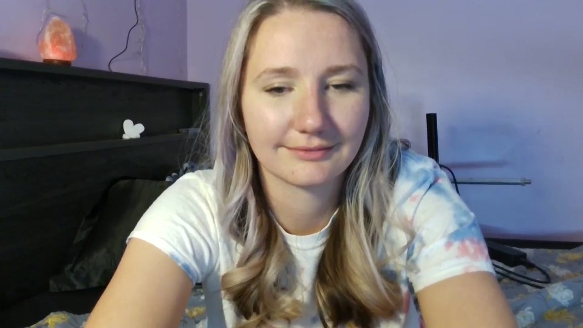 Gallery image thumbnail from EmmaHaze's myfreecams stream on, 01/23/2025, 08:07 image 15 of 20