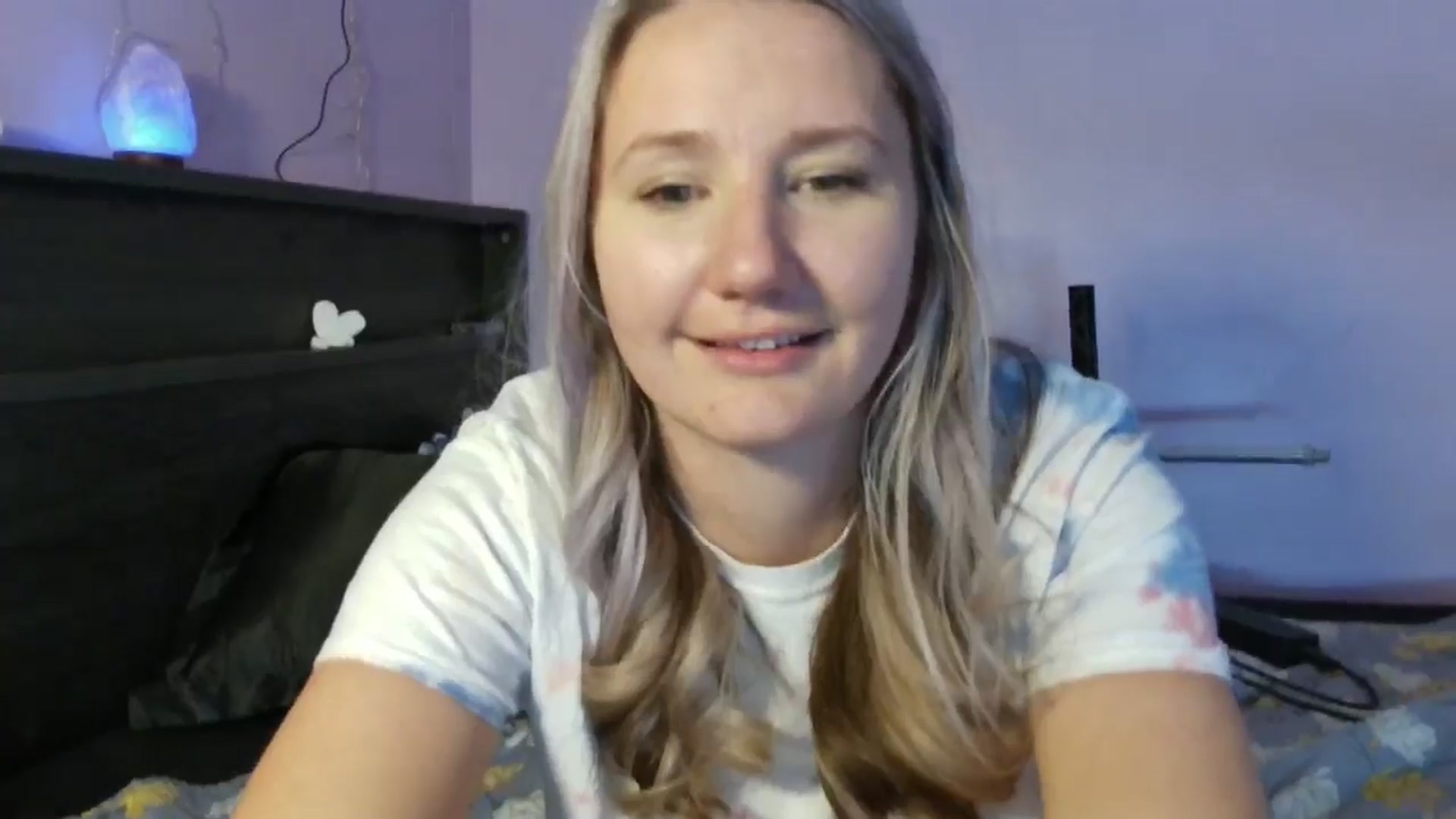 Gallery image thumbnail from EmmaHaze's myfreecams stream on, 01/23/2025, 08:07 image 17 of 20
