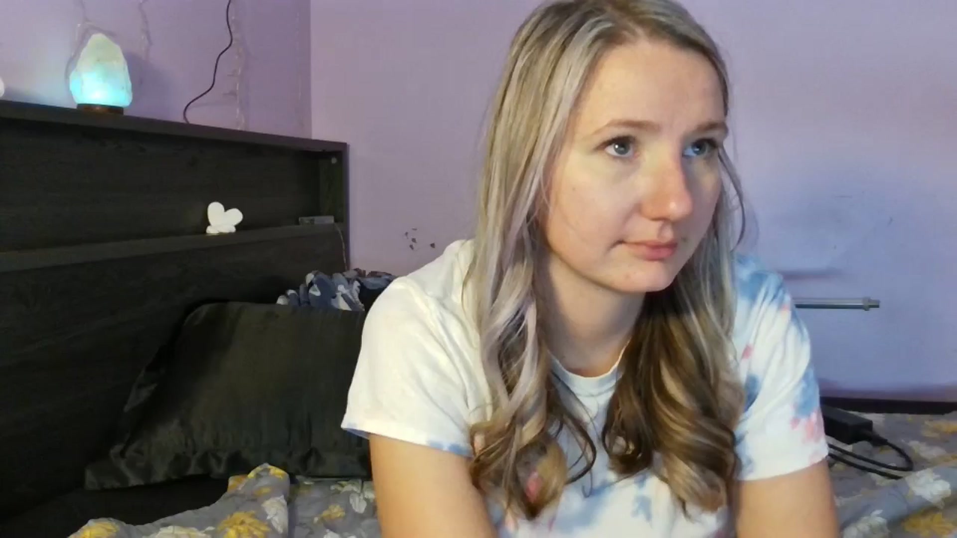 Gallery image thumbnail from EmmaHaze's myfreecams stream on, 01/23/2025, 08:07 image 3 of 20