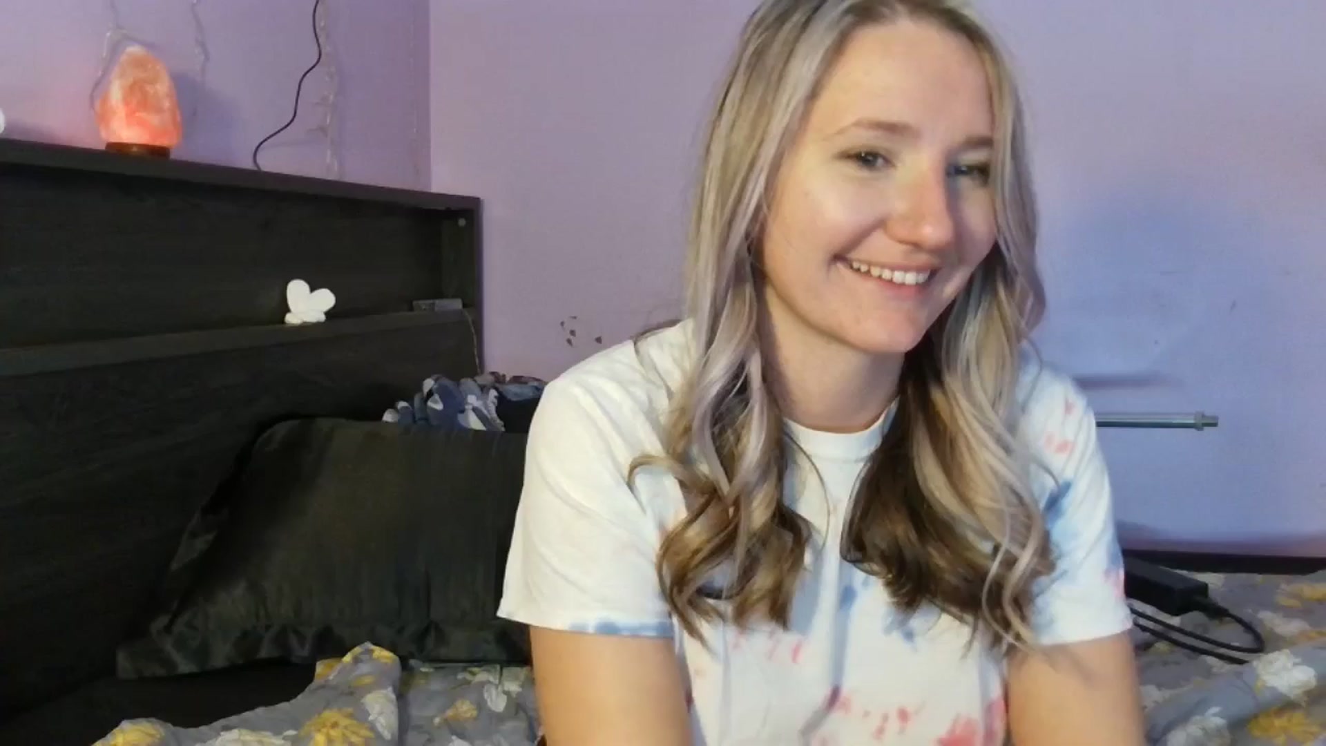 Gallery image thumbnail from EmmaHaze's myfreecams stream on, 01/23/2025, 08:07 image 1 of 20