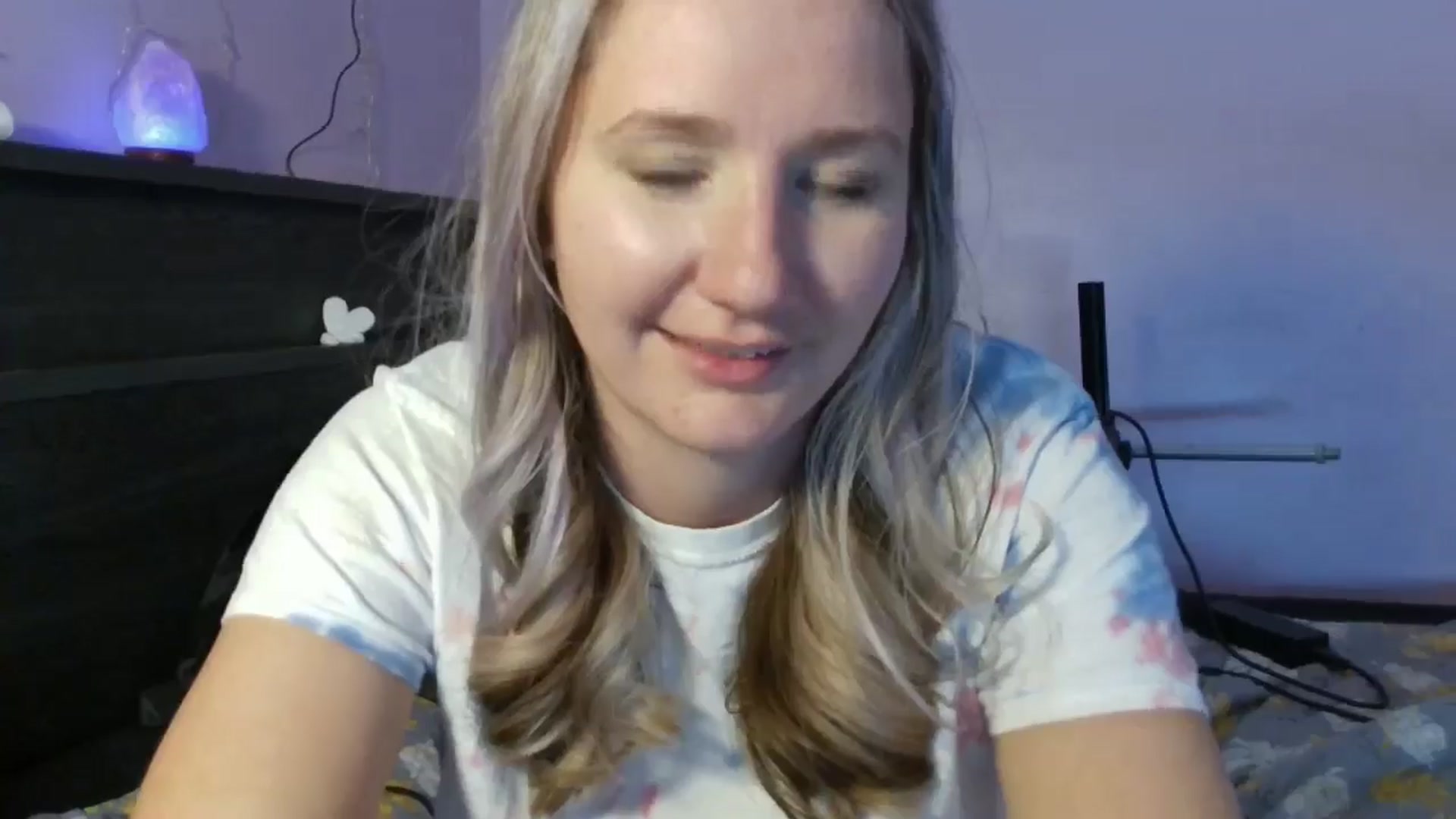 Gallery image thumbnail from EmmaHaze's myfreecams stream on, 01/23/2025, 08:07 image 19 of 20