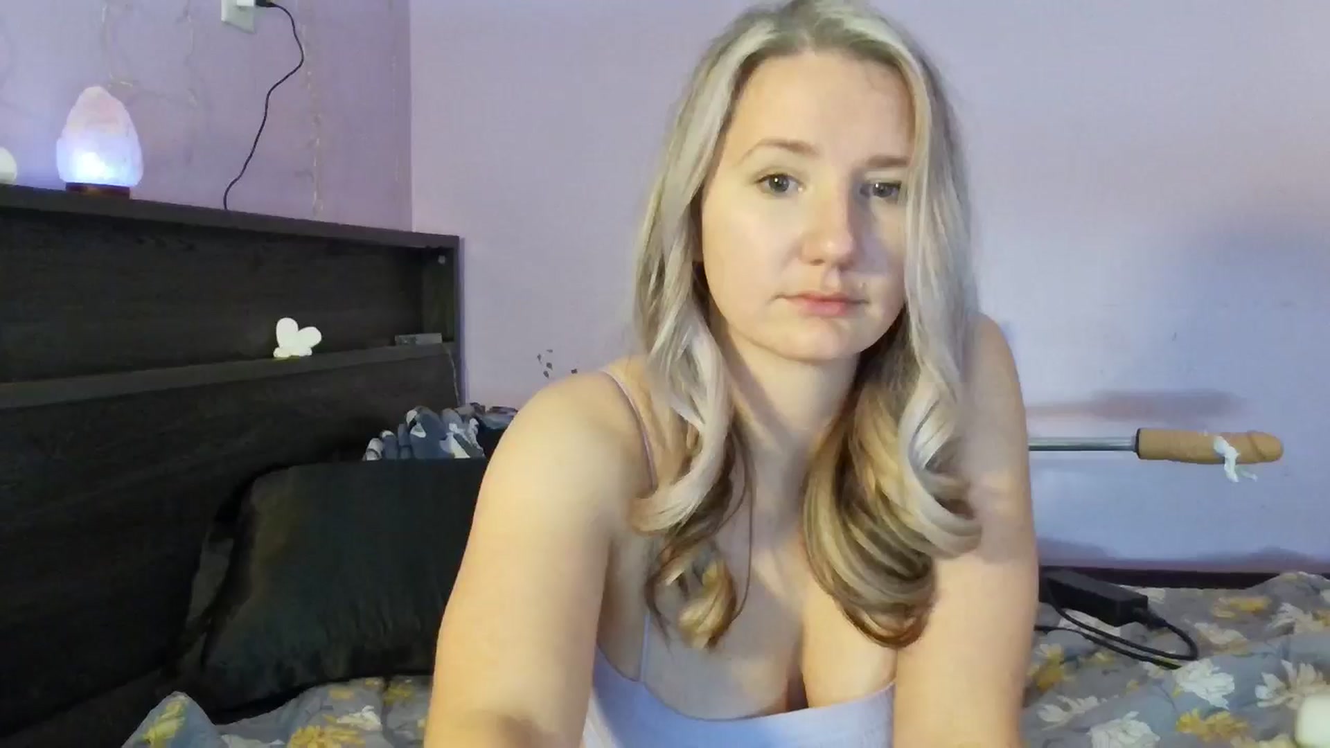 Gallery image thumbnail from EmmaHaze's myfreecams stream on, 01/24/2025, 02:47 image 2 of 20