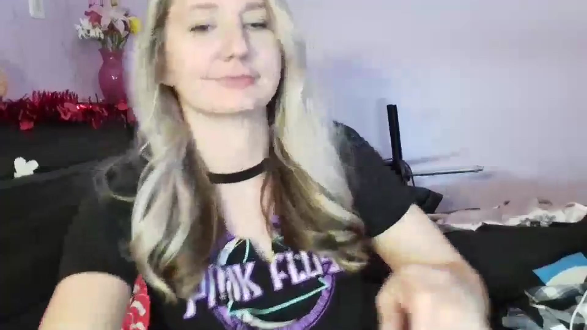 Gallery image thumbnail from EmmaHaze's myfreecams stream on, 02/07/2025, 07:43 image 5 of 20