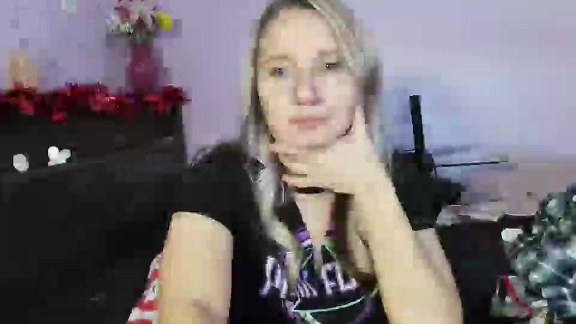 Gallery image thumbnail from EmmaHaze's myfreecams stream on, 02/07/2025, 08:09 image 18 of 20