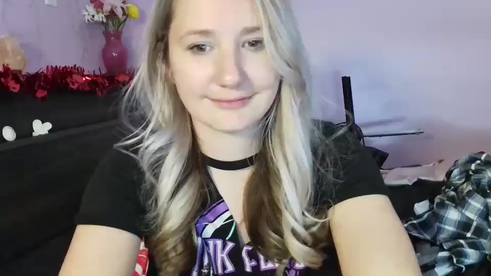 Gallery image thumbnail from EmmaHaze's myfreecams stream on, 02/07/2025, 09:43 image 7 of 20