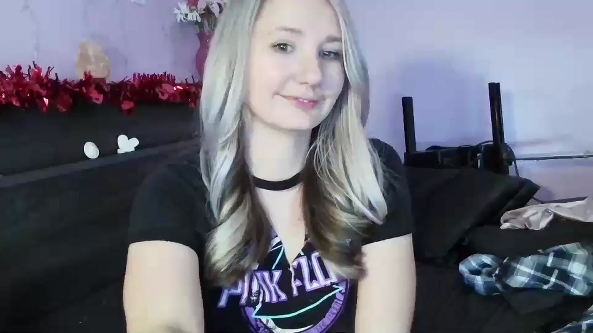 Gallery image thumbnail from EmmaHaze's myfreecams stream on, 02/07/2025, 10:15 image 6 of 20