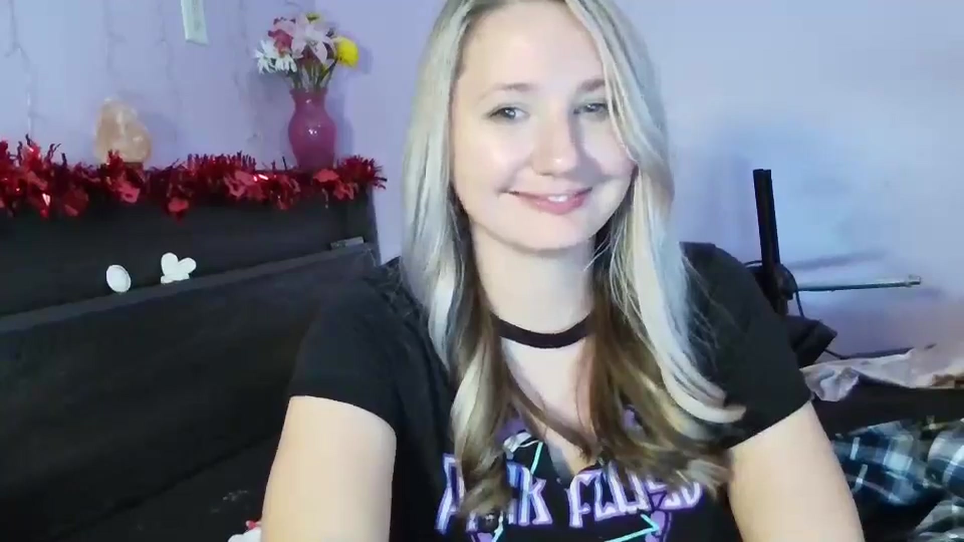 Gallery image thumbnail from EmmaHaze's myfreecams stream on, 02/07/2025, 10:15 image 4 of 20