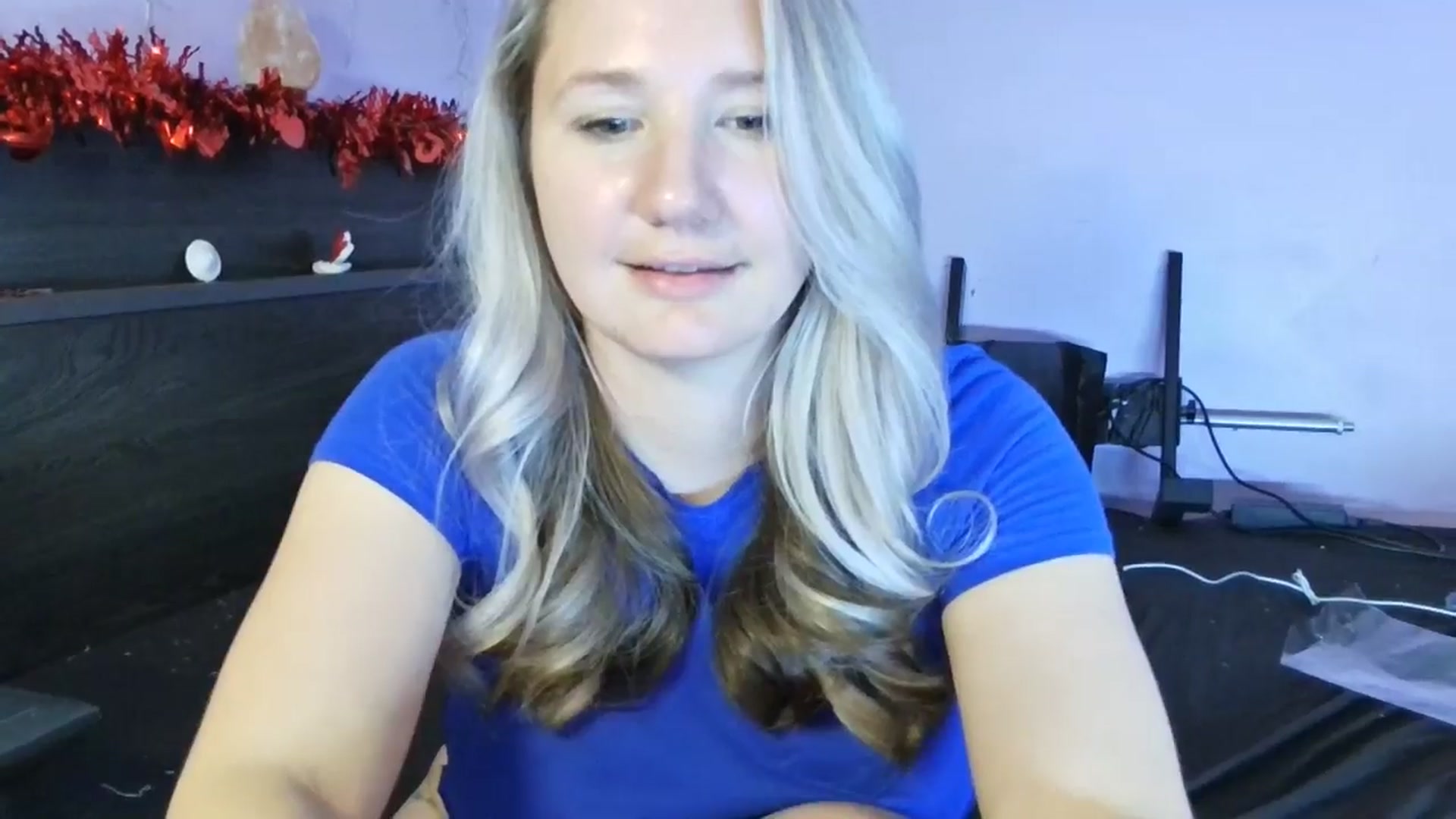 Gallery image thumbnail from EmmaHaze's myfreecams stream on, 02/09/2025, 08:34 image 19 of 20