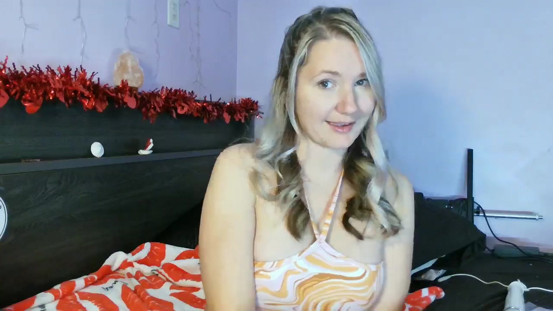Gallery image thumbnail from EmmaHaze's myfreecams stream on, 02/11/2025, 03:07 image 7 of 20