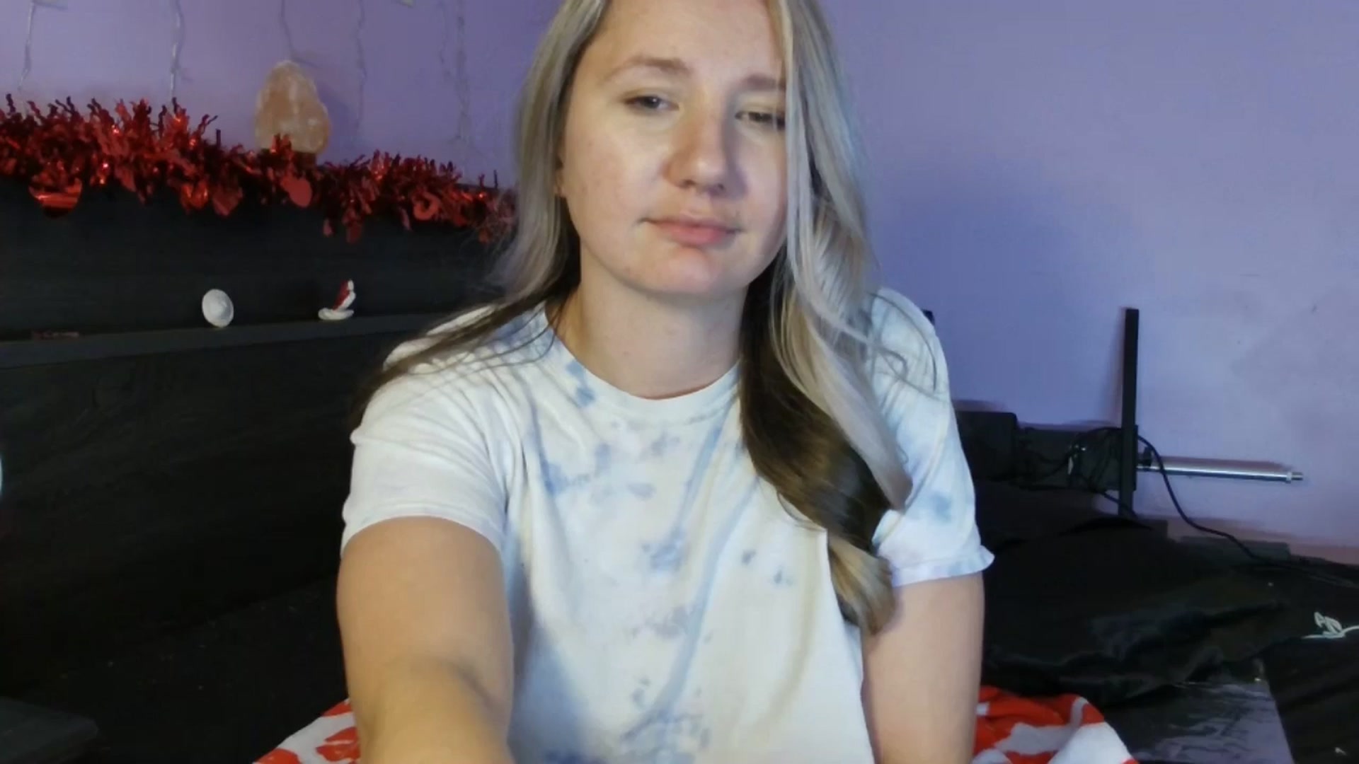 Gallery image thumbnail from EmmaHaze's myfreecams stream on, 02/11/2025, 07:36 image 7 of 20