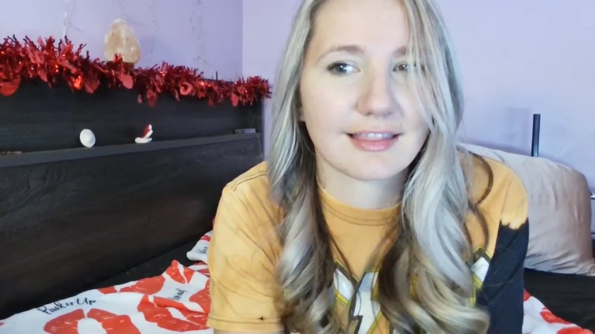 Gallery image thumbnail from EmmaHaze's myfreecams stream on, 02/13/2025, 03:38 image 18 of 20