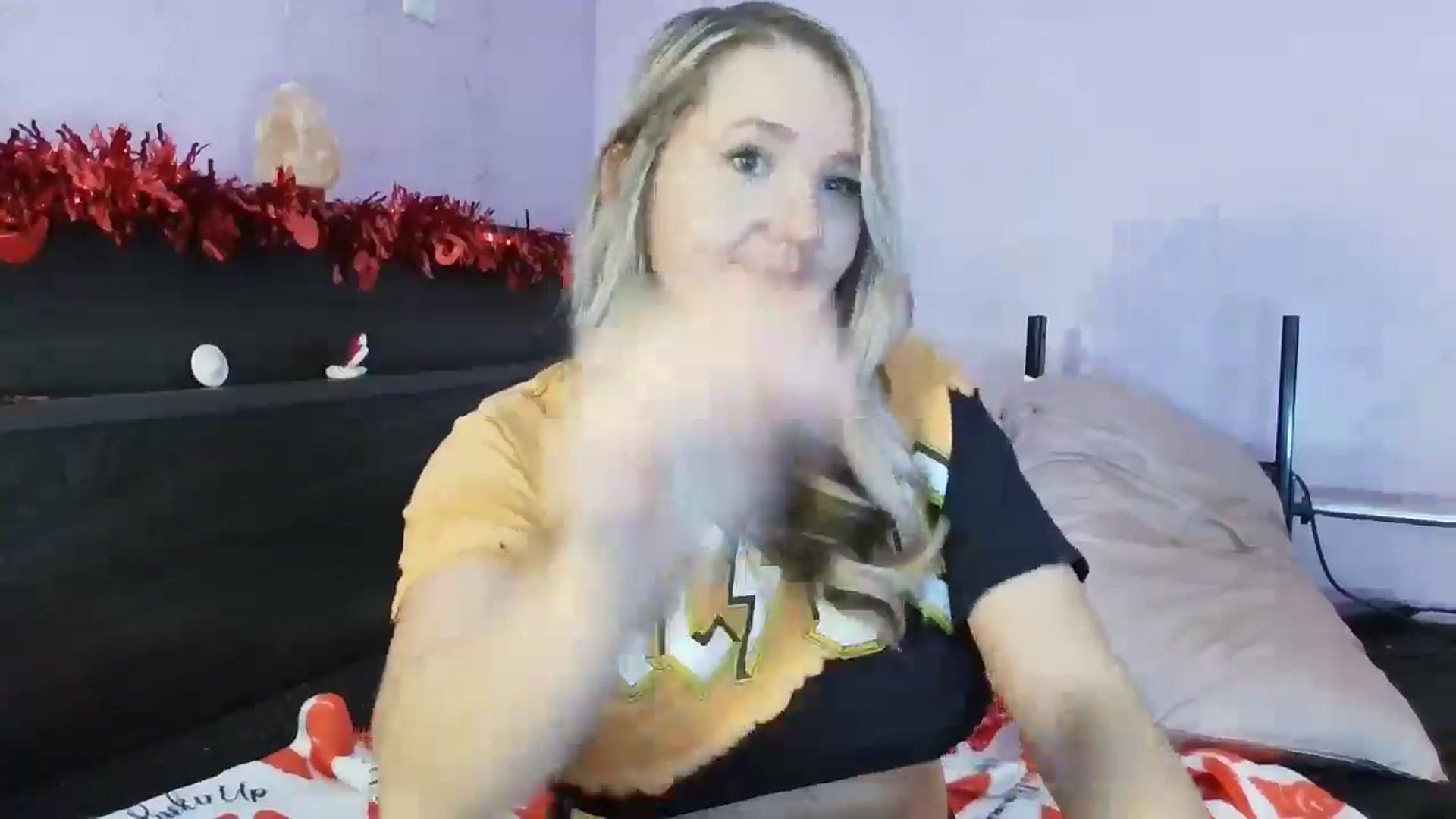 Gallery image thumbnail from EmmaHaze's myfreecams stream on, 02/13/2025, 05:17 image 19 of 20