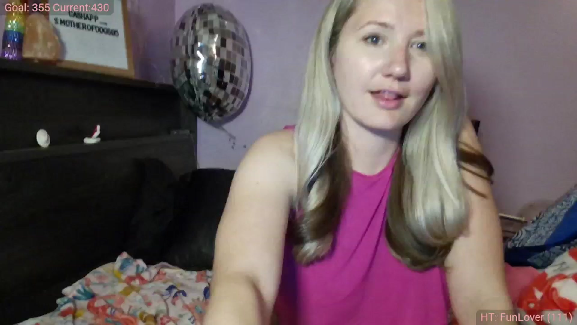 Gallery image thumbnail from EmmaHaze's myfreecams stream on, 02/26/2025, 04:24 image 15 of 20