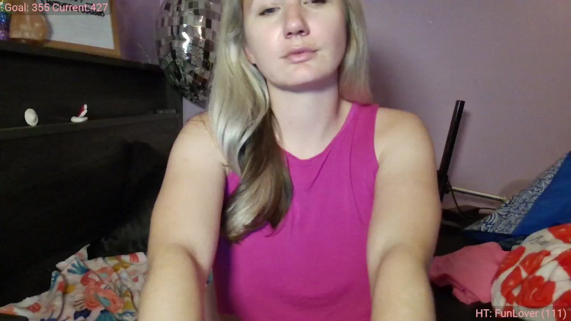 Gallery image thumbnail from EmmaHaze's myfreecams stream on, 02/26/2025, 05:14 image 10 of 20