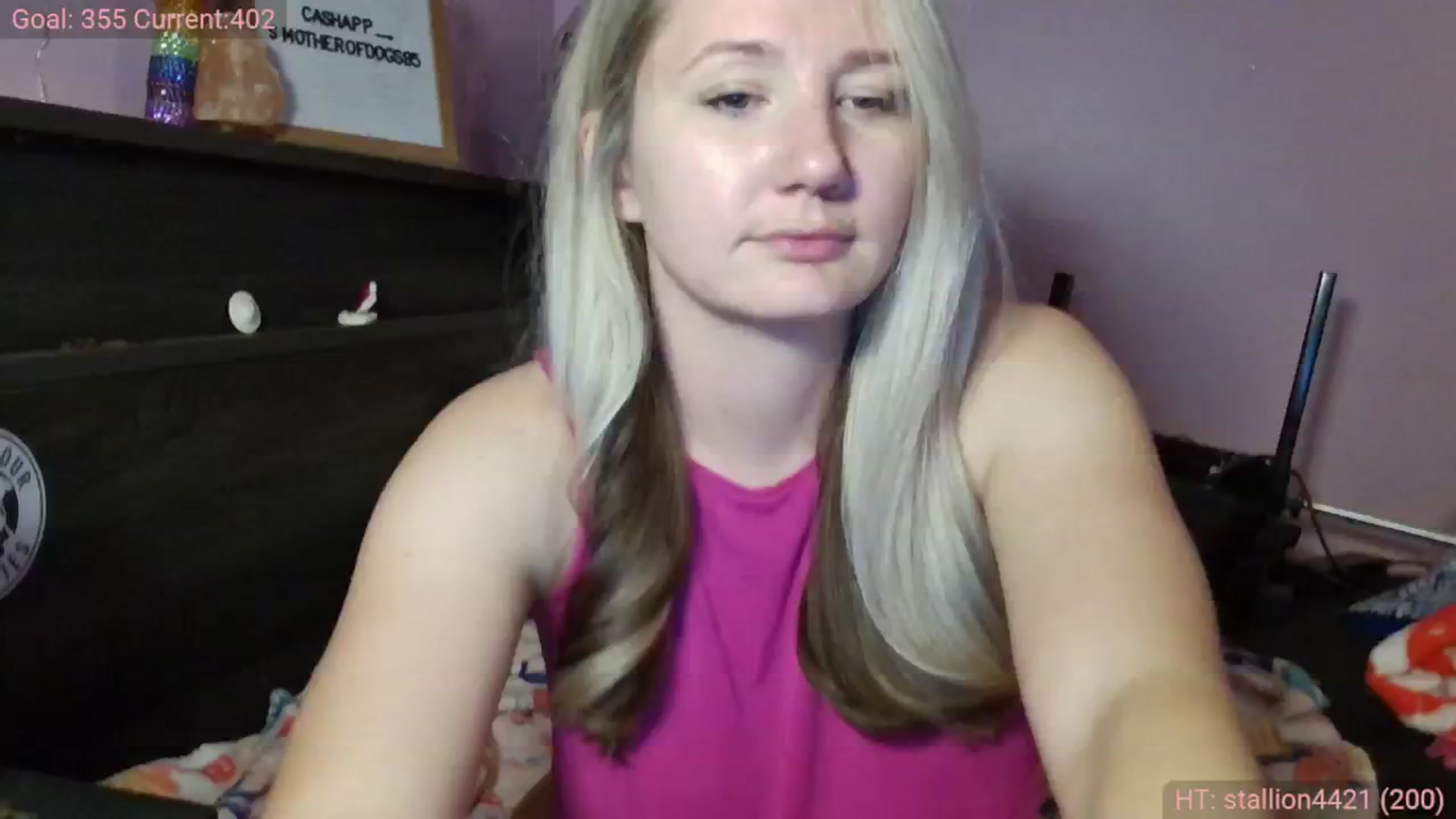 Gallery image thumbnail from EmmaHaze's myfreecams stream on, 02/26/2025, 06:32 image 1 of 20