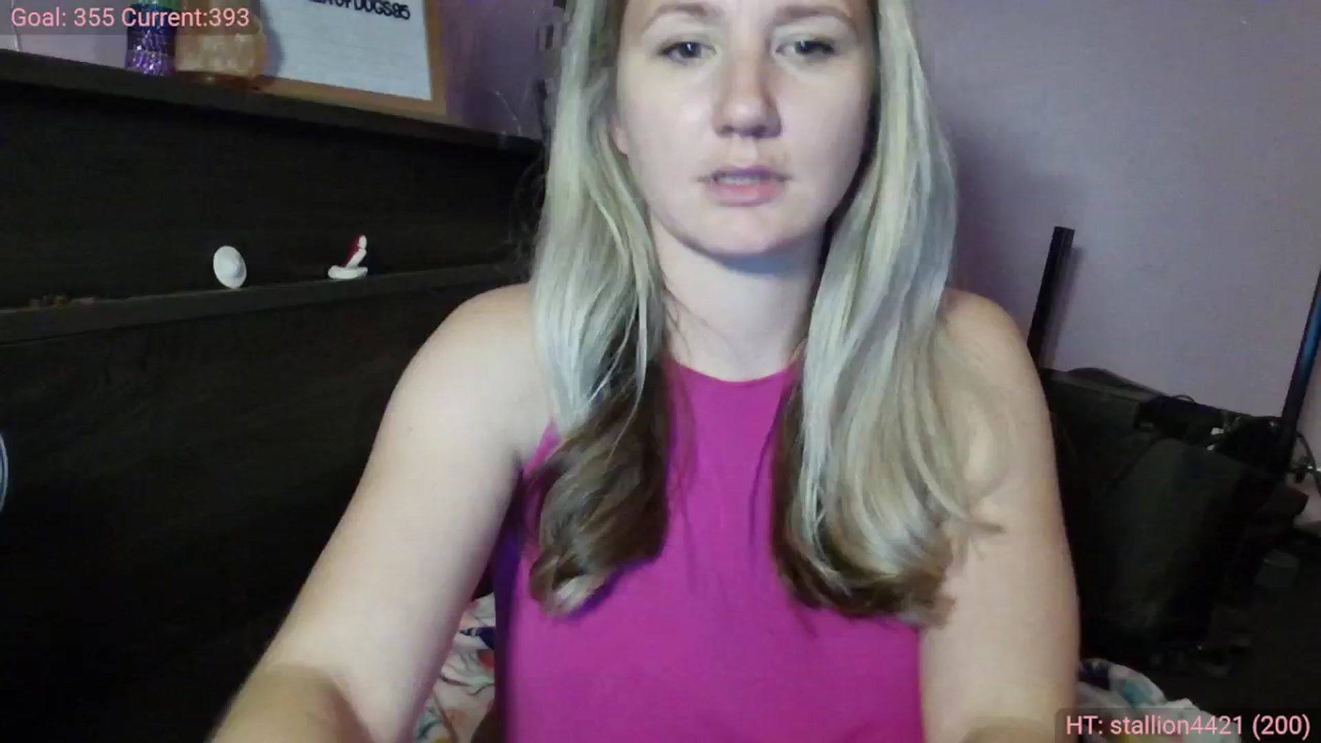 Gallery image thumbnail from EmmaHaze's myfreecams stream on, 02/26/2025, 07:00 image 9 of 20