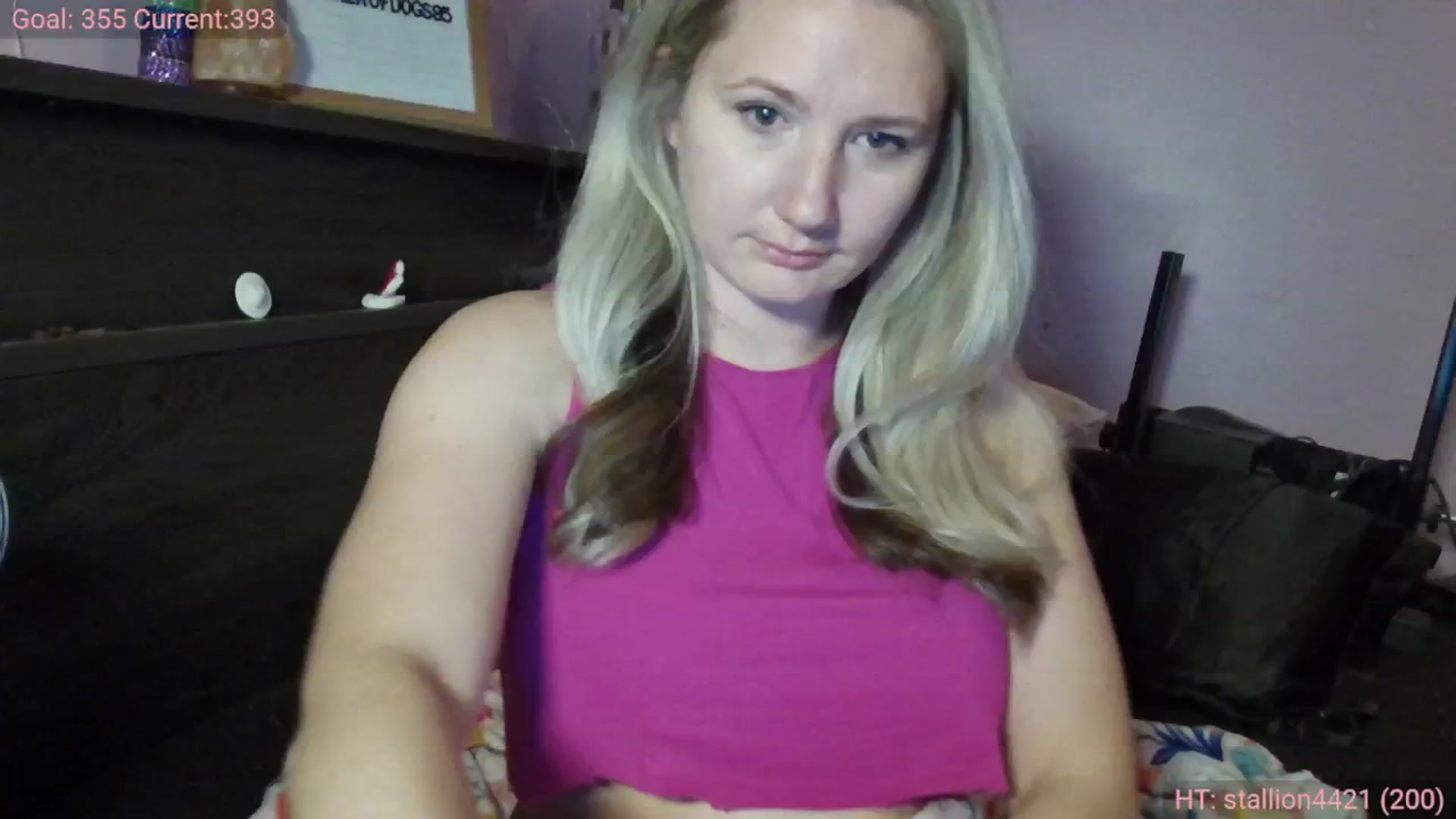 Gallery image thumbnail from EmmaHaze's myfreecams stream on, 02/26/2025, 07:00 image 8 of 20