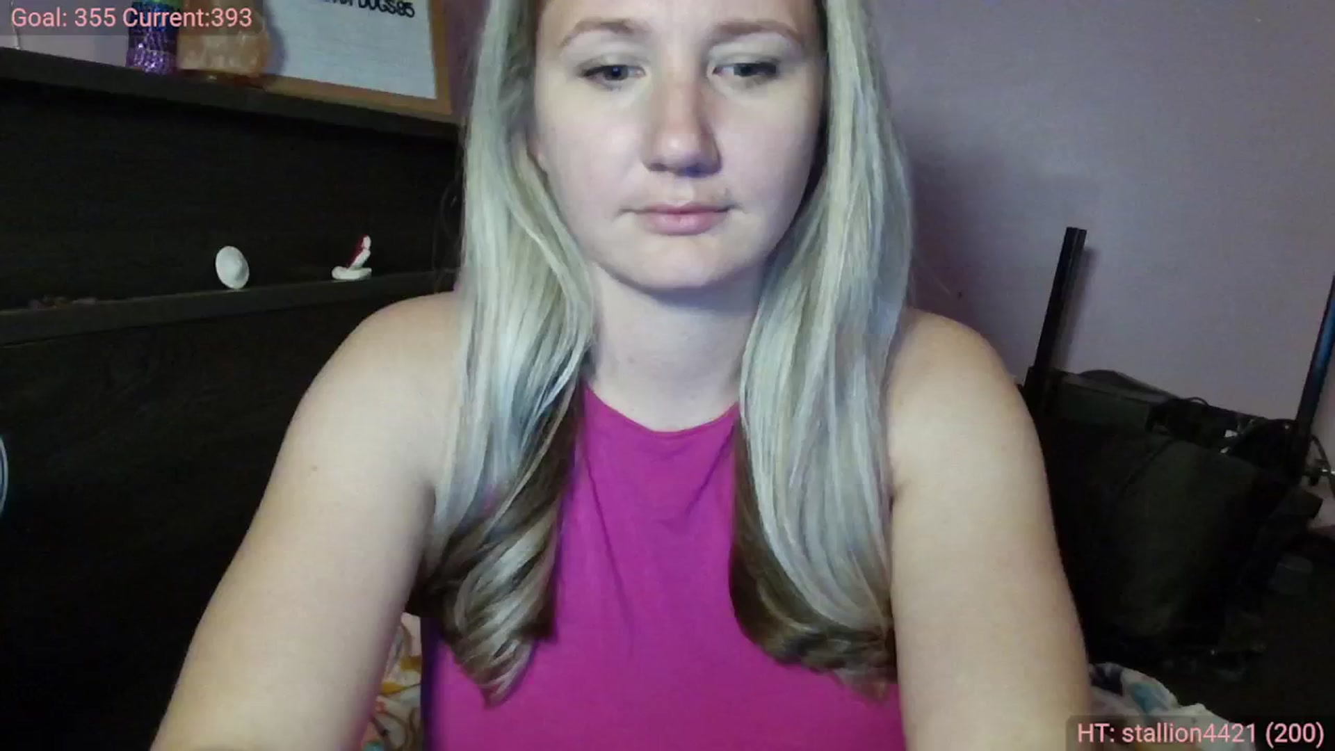 Gallery image thumbnail from EmmaHaze's myfreecams stream on, 02/26/2025, 07:00 image 12 of 20