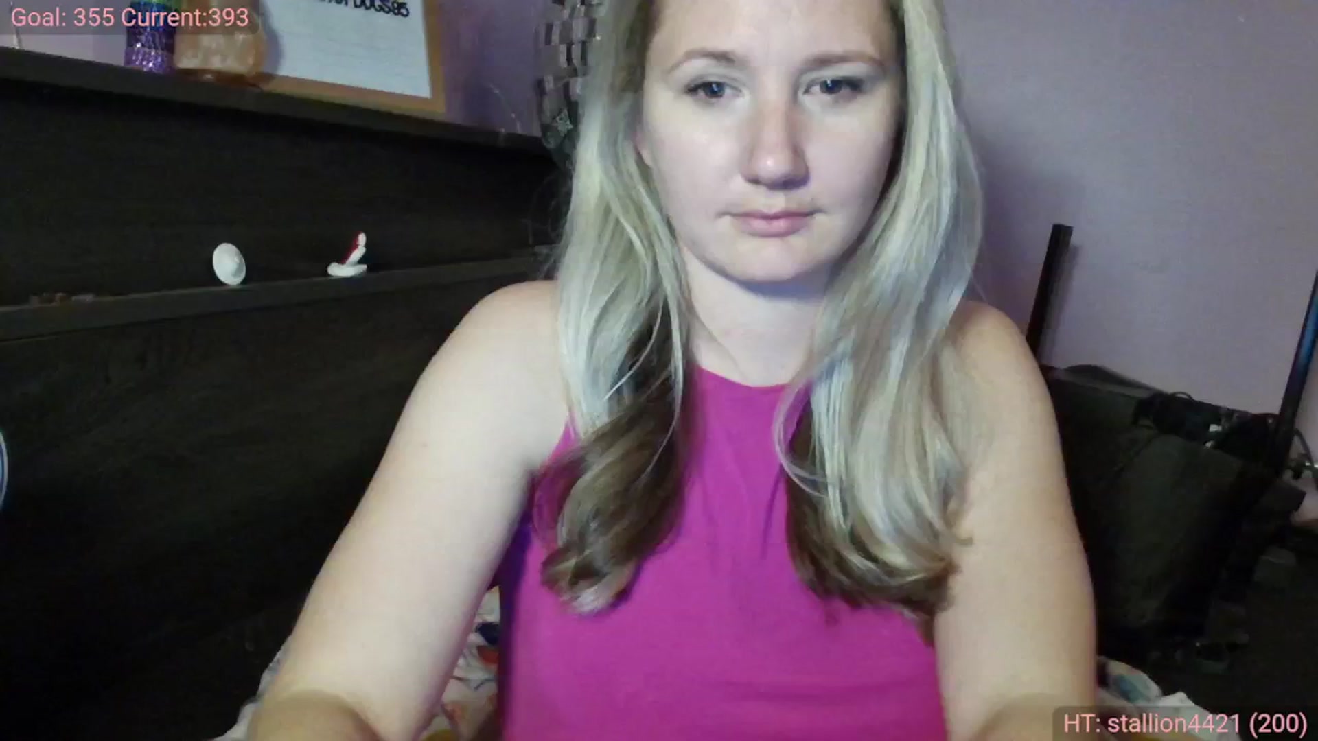 Gallery image thumbnail from EmmaHaze's myfreecams stream on, 02/26/2025, 07:00 image 5 of 20