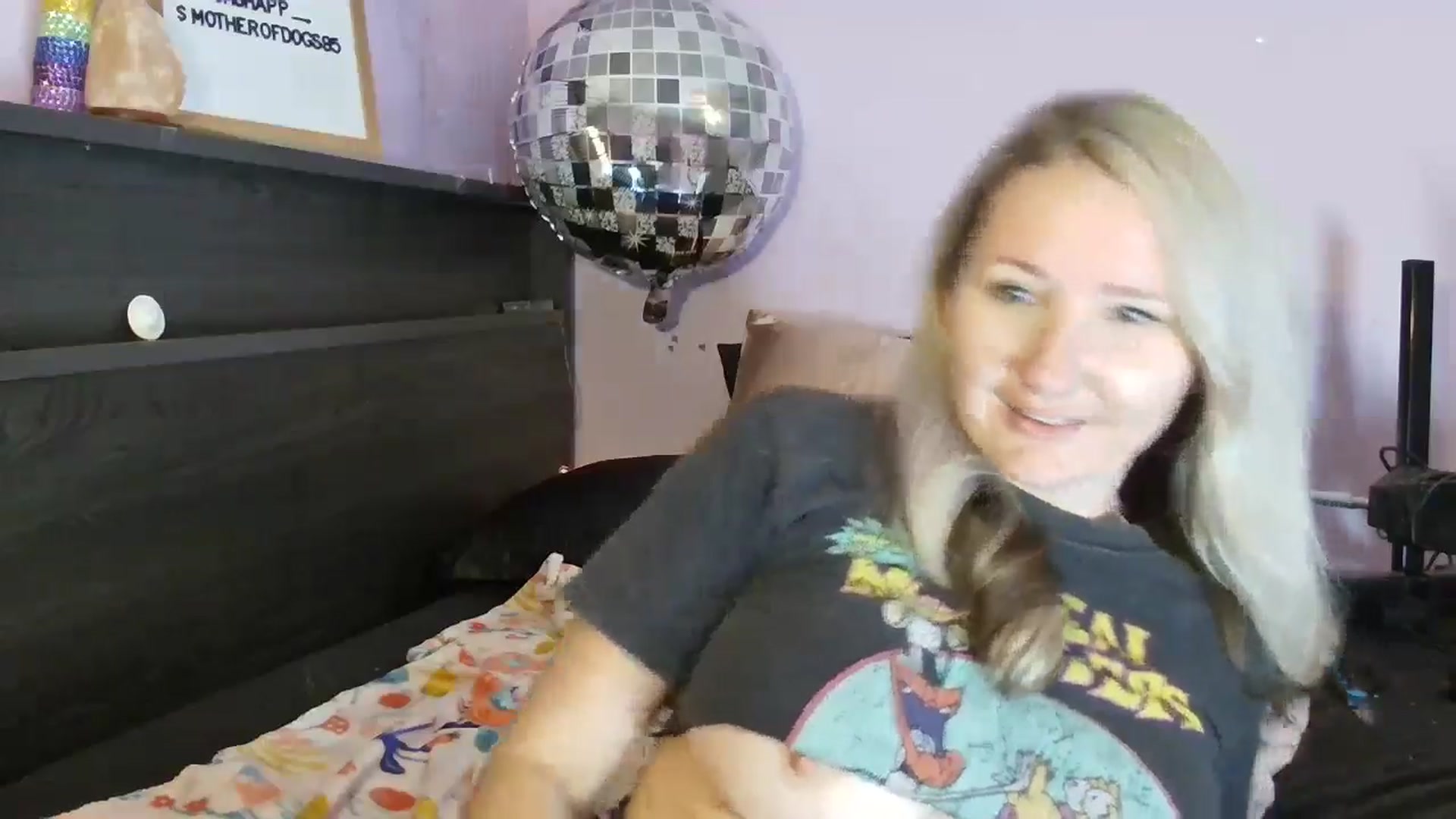 Gallery image thumbnail from EmmaHaze's myfreecams stream on, 03/04/2025, 05:46 image 14 of 20