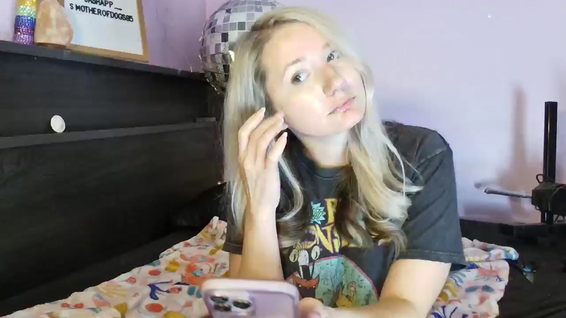 Gallery image thumbnail from EmmaHaze's myfreecams stream on, 03/04/2025, 05:46 image 20 of 20