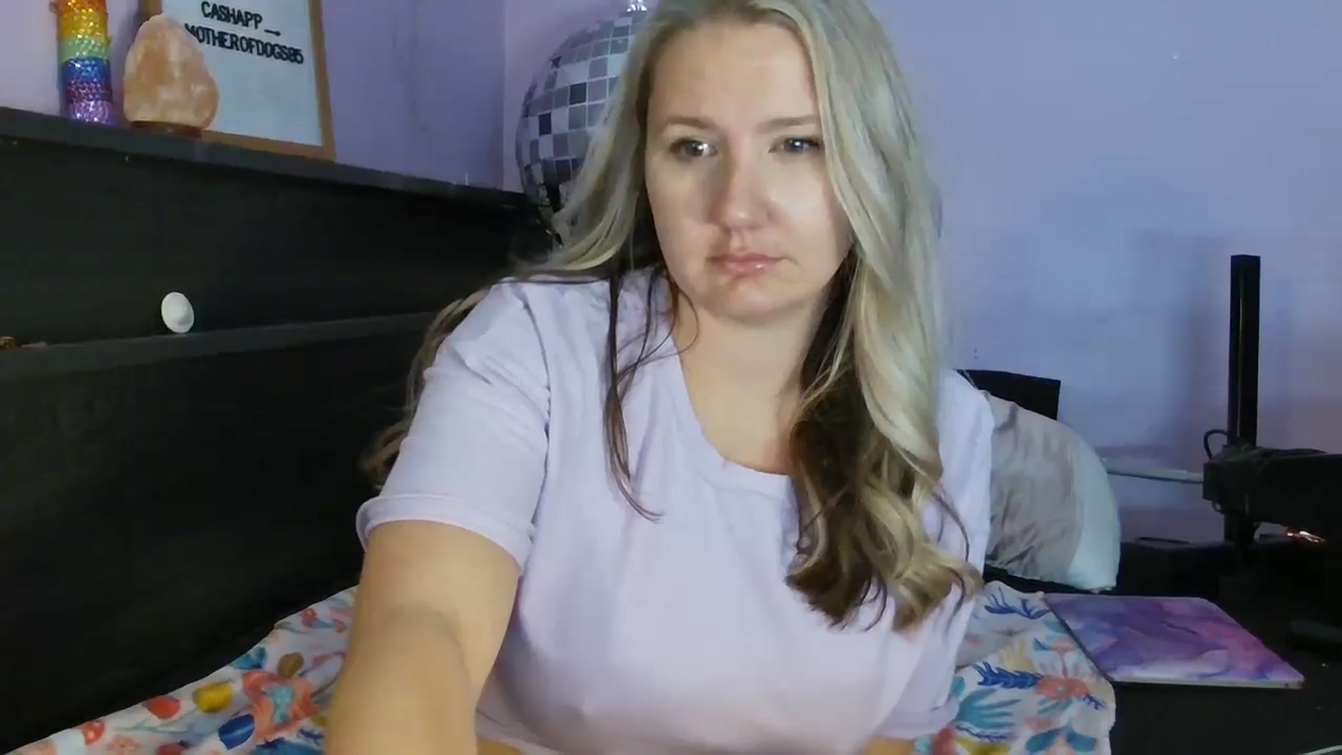 Gallery image thumbnail from EmmaHaze's myfreecams stream on, 03/07/2025, 06:53 image 15 of 20