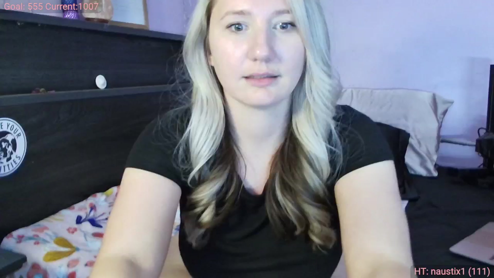Gallery image thumbnail from EmmaHaze's myfreecams stream on, 03/08/2025, 08:10 image 4 of 20