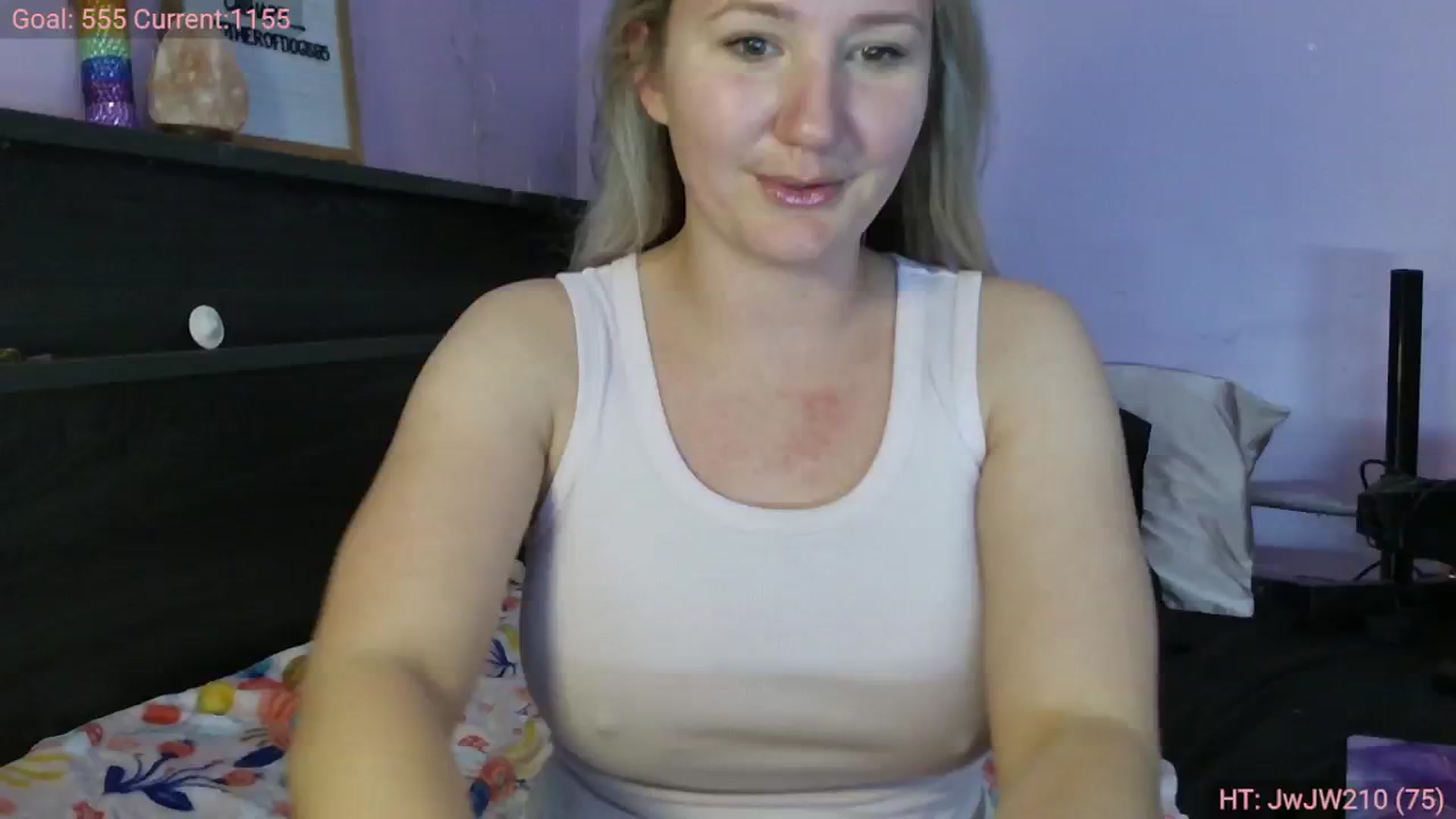 Gallery image thumbnail from EmmaHaze's myfreecams stream on, 03/10/2025, 04:15 image 9 of 20